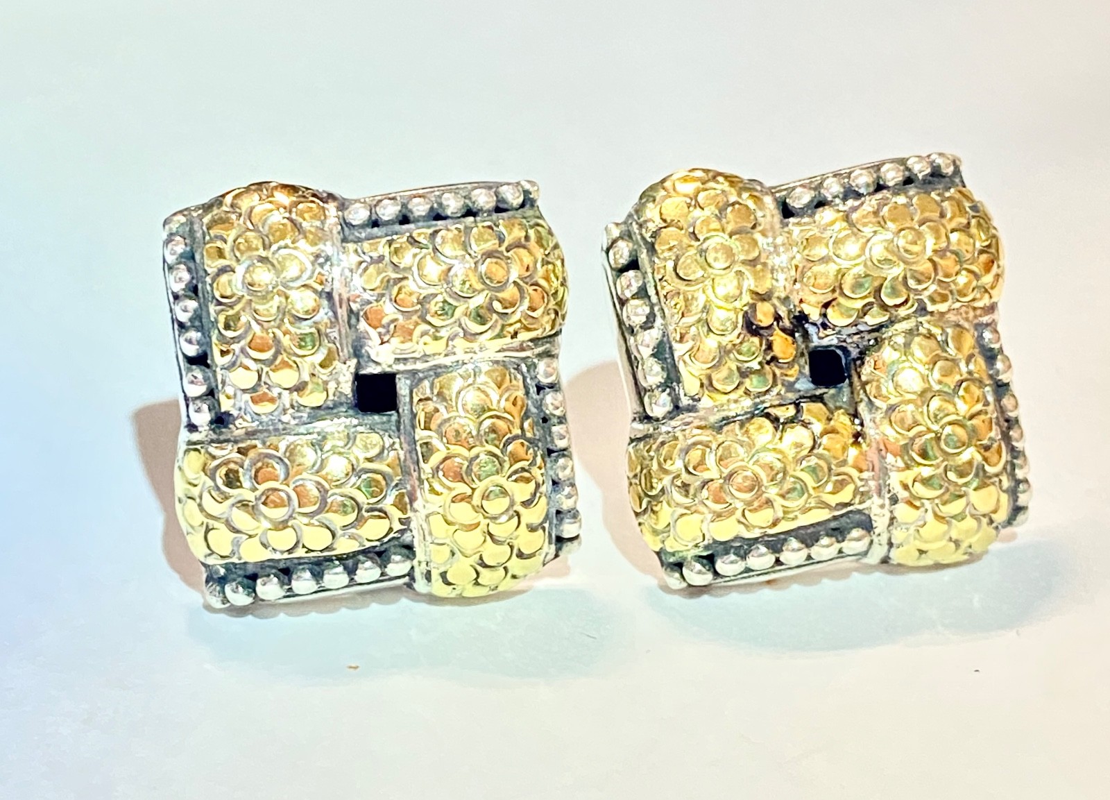Vintage Sterling & 18k Gold John Hardy “The Dot Collection” Woven Earrings 3/4″