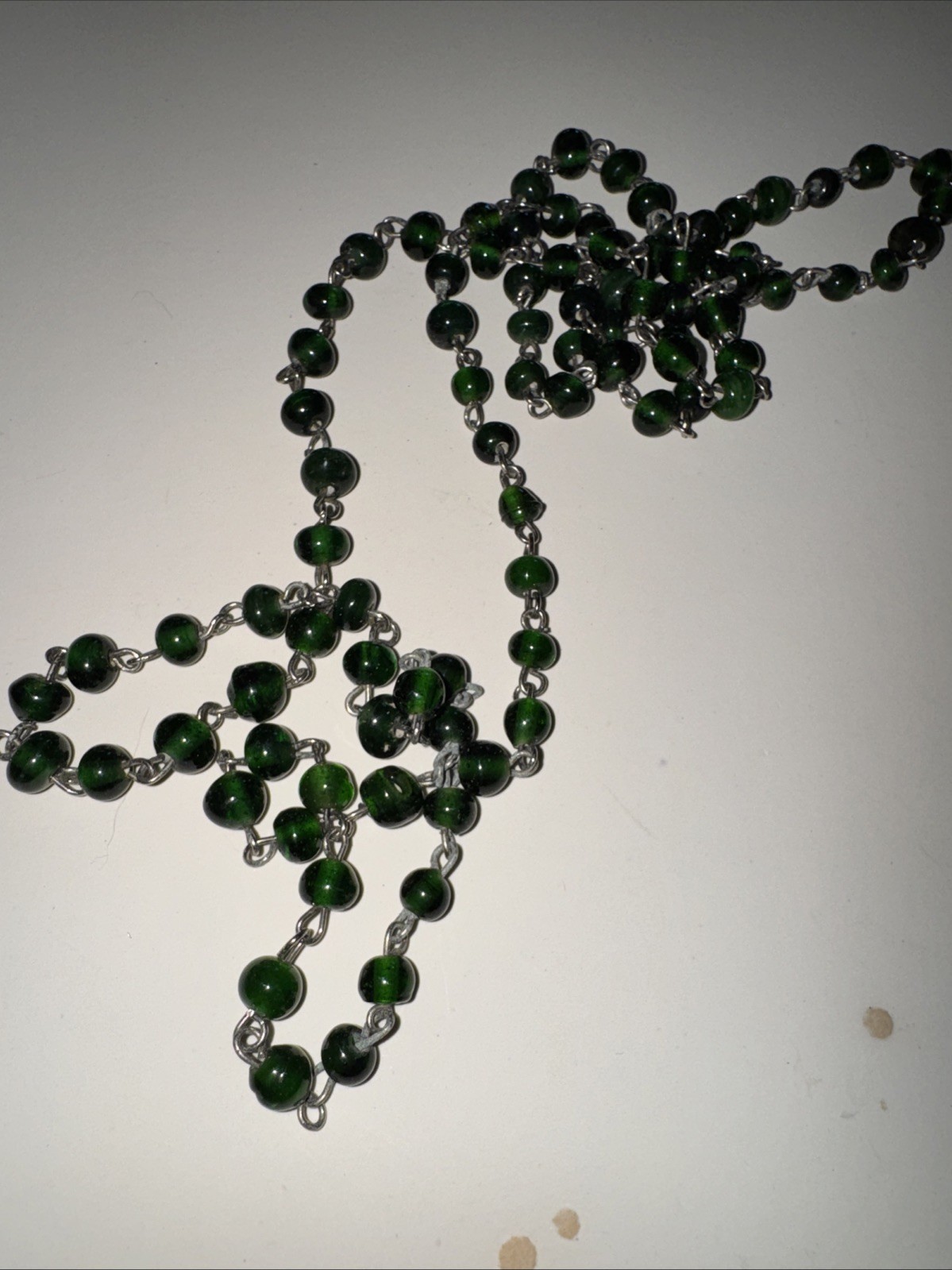 Vintage MCM Emerald Green Czech Art Glass & Silveetone Flapper Necklace 44”
