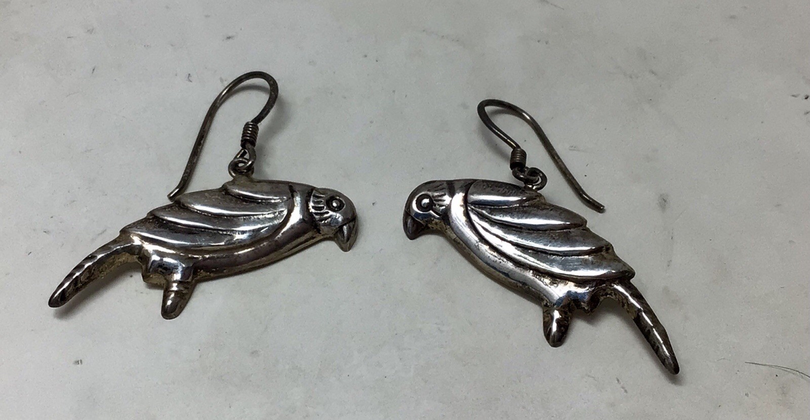 VINTAGE PARROT STERLING SILVER EARRINGS 3-D On Wires