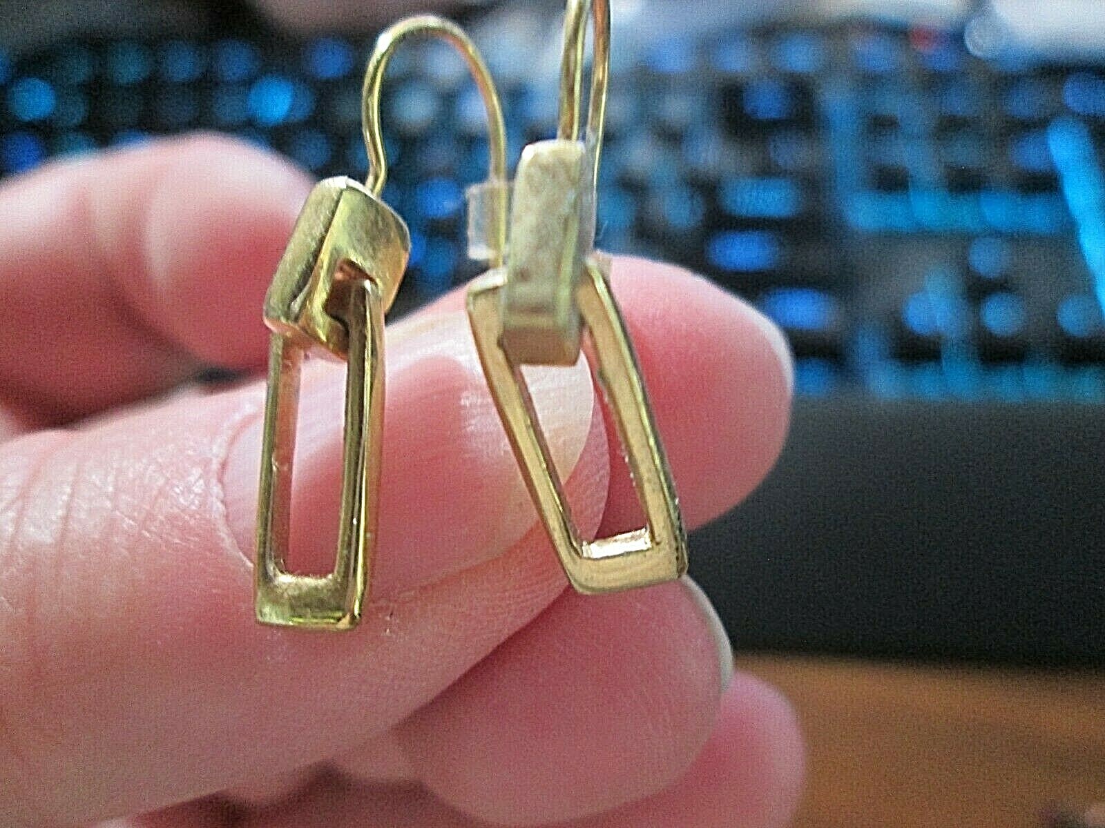 Rectangle Goldtone Dangle earrings, about 1″ Length~ Go with lots of things