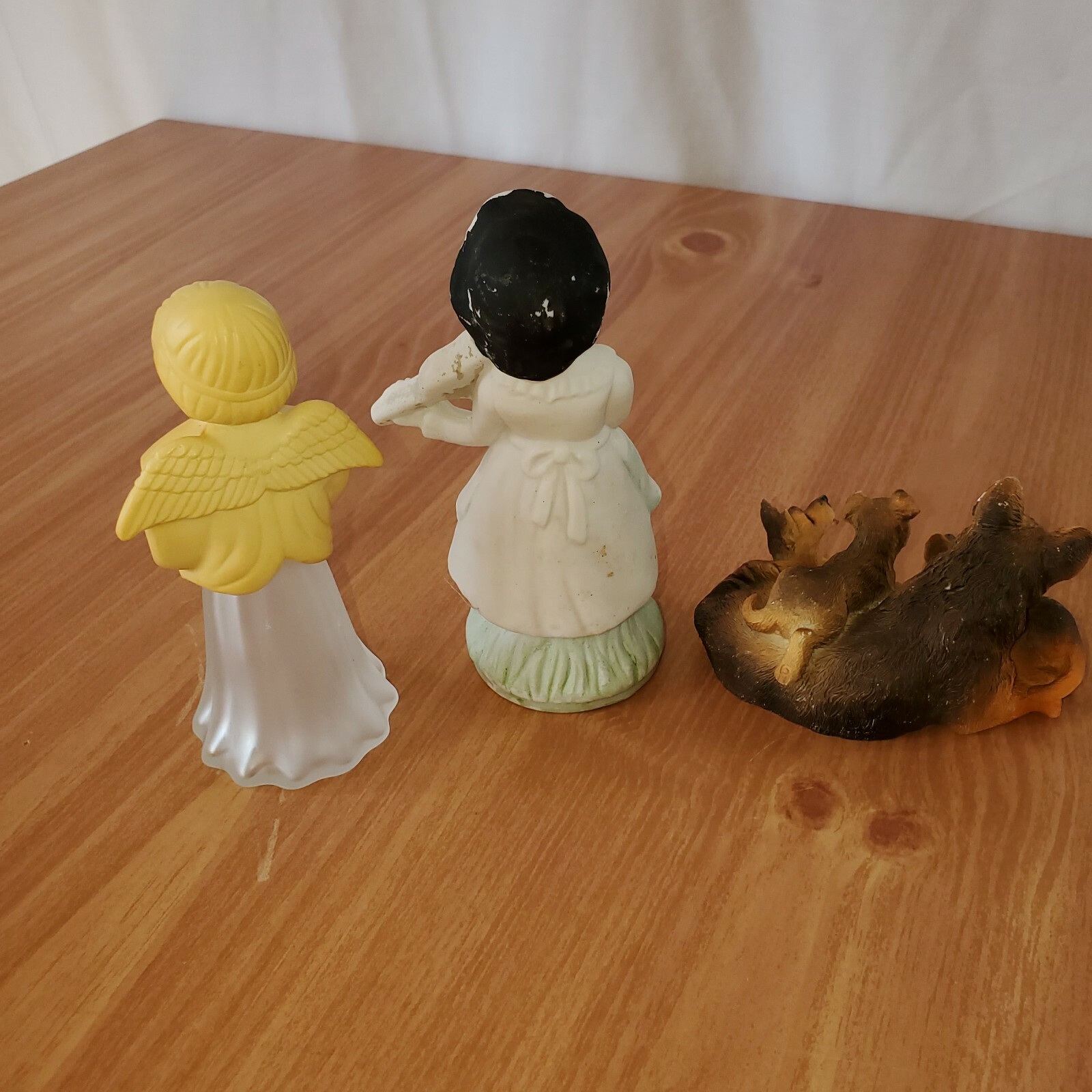 3 unmarked figurine angel Dogs not sure what made of … Victorian Girl Vintage