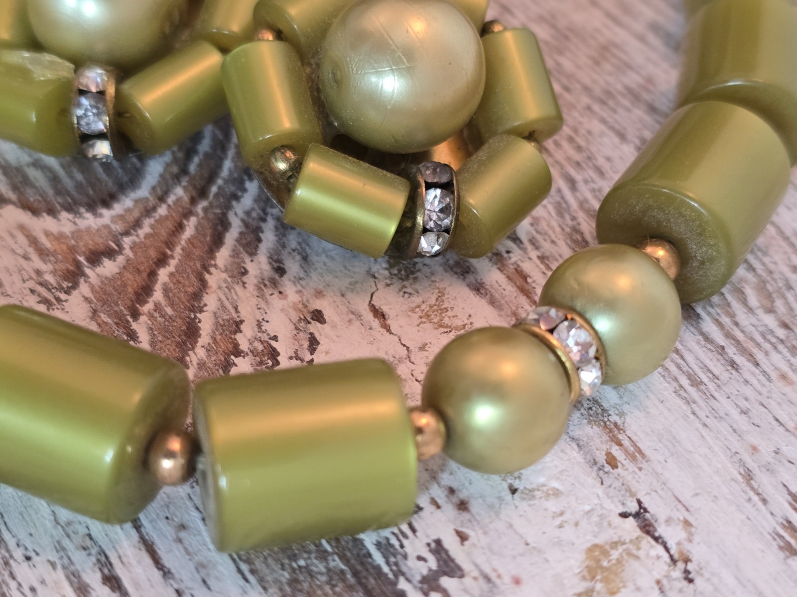 Vintage Lime Green Lucite Necklace Clip Earrings Set Rhinestone Spacer 16″ #450