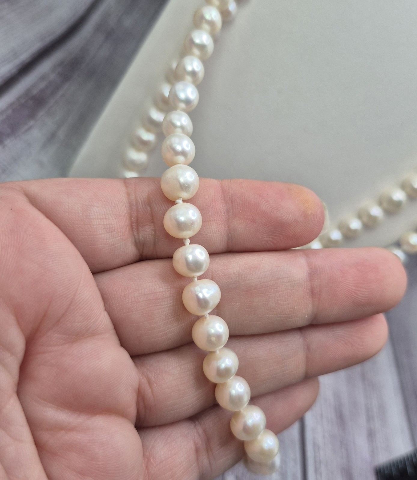 Vintage 52″ Long Single Strand 7-8mm Off White Pearl Necklace June Birthstone