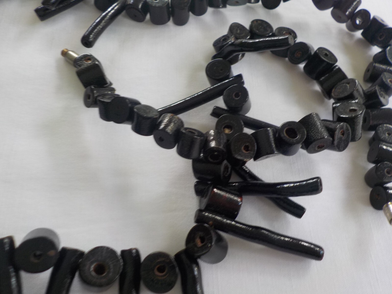 Vintage Black Coral Necklace Barrel Clasp Branch 23″ Long Weighs 44 Grams