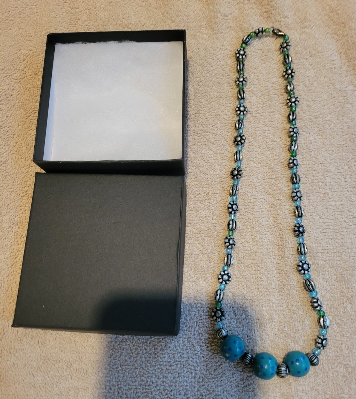VINTAGE SISTER BEAD NECKLACE FROM A LOCAL ESTATE