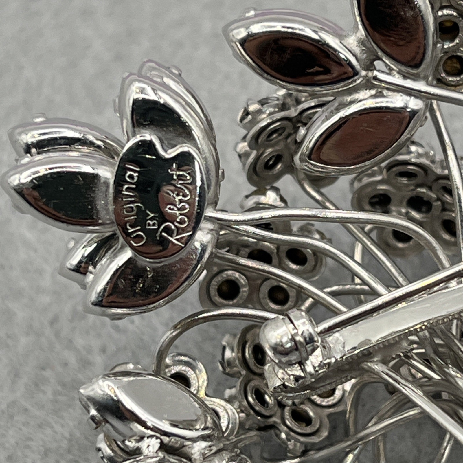 Original By Robert Brooch Bouquet of Flowers Rhinestone Brooch Silver Tone 3.5″