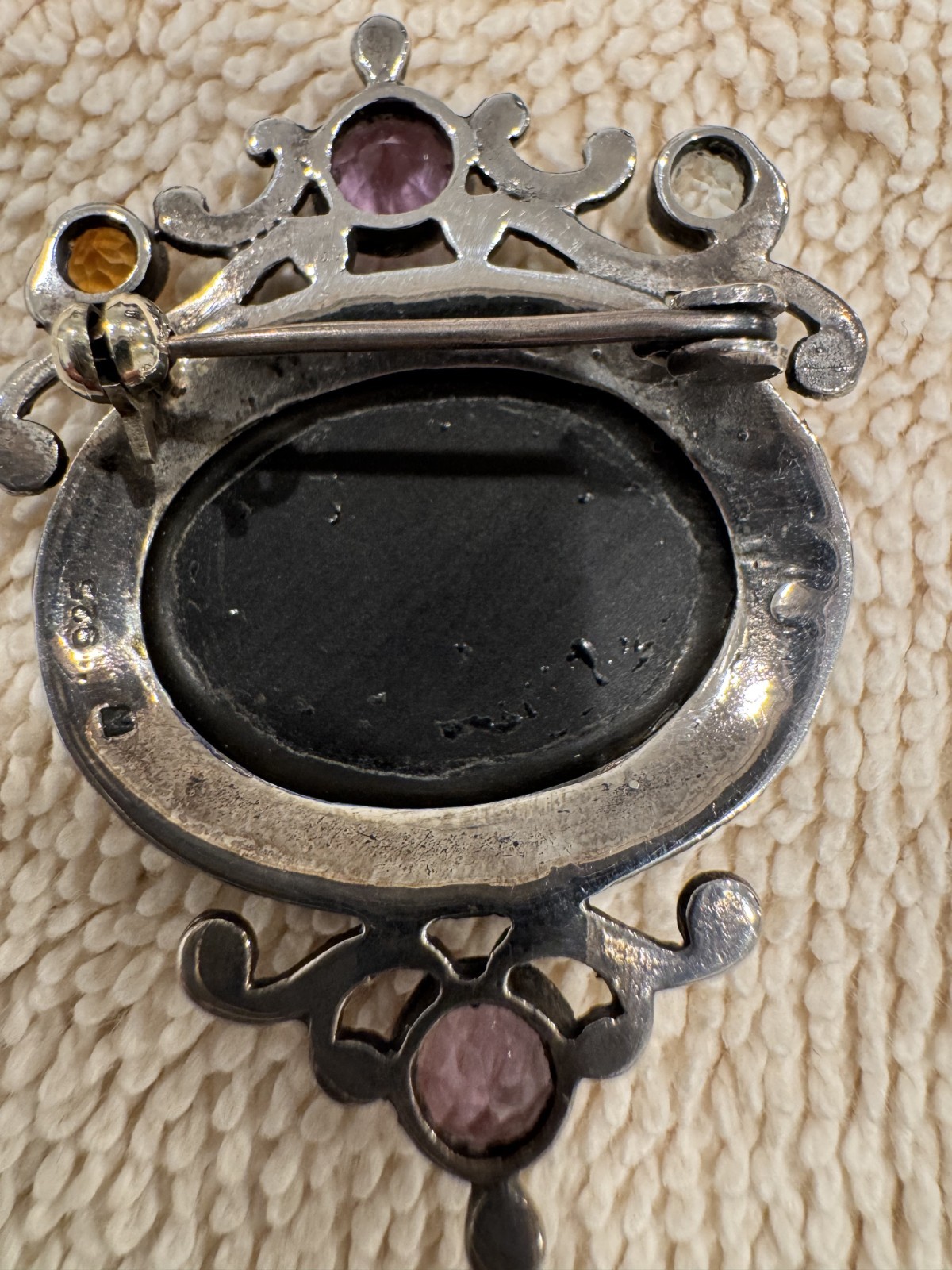 Vintage sterling silver brooch, large black onyx cabochon, marcasite gemstones