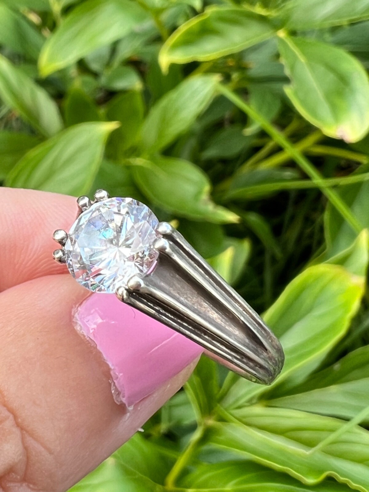 VINTAGE ROUND CZ TENSION SETTING RING 925 SS HEART DETAIL ENGAGEMENT WEDDING