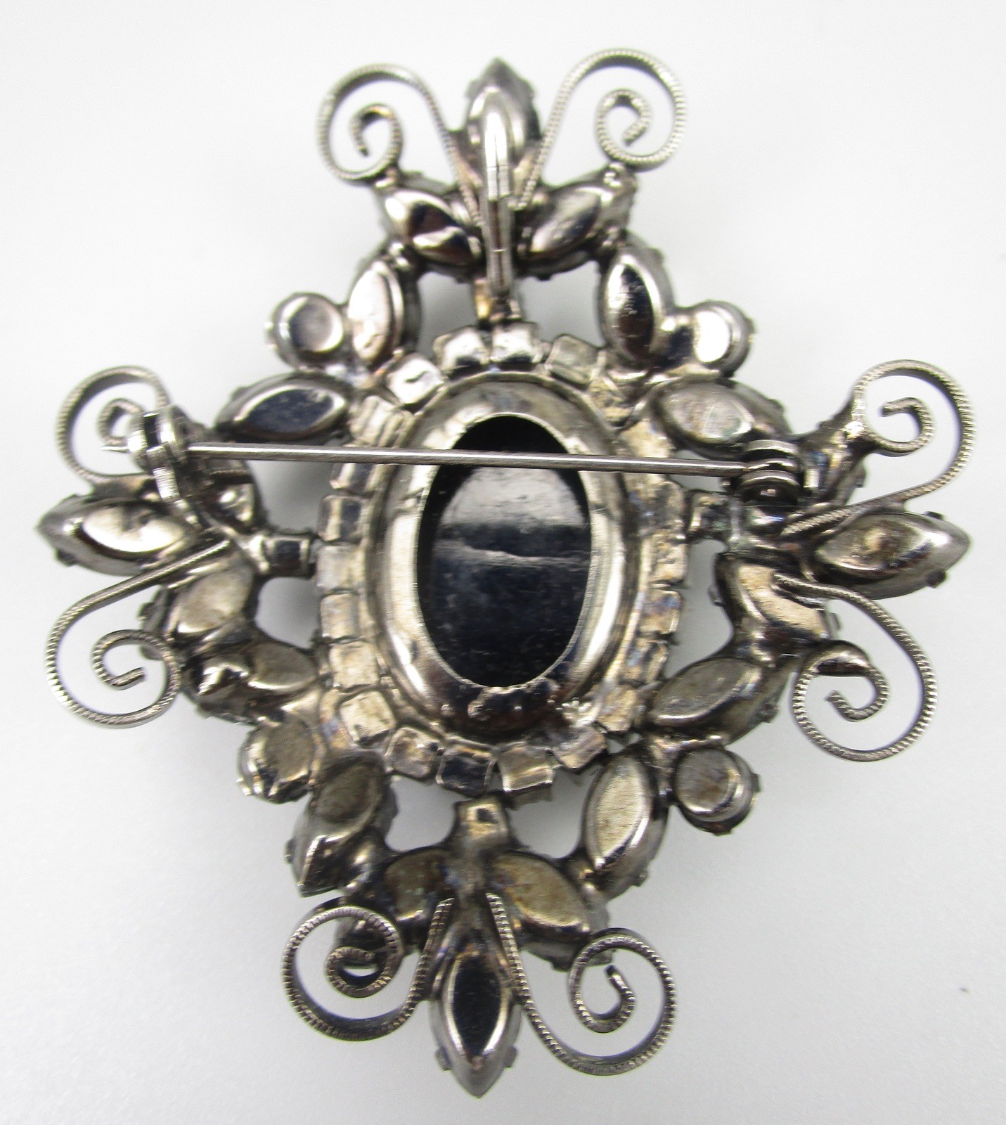 BEAUTIFUL DELIZZA & ELSTER JULIANA JAPANNED JET RHINESTONE ART GLASS BROOCH PIN