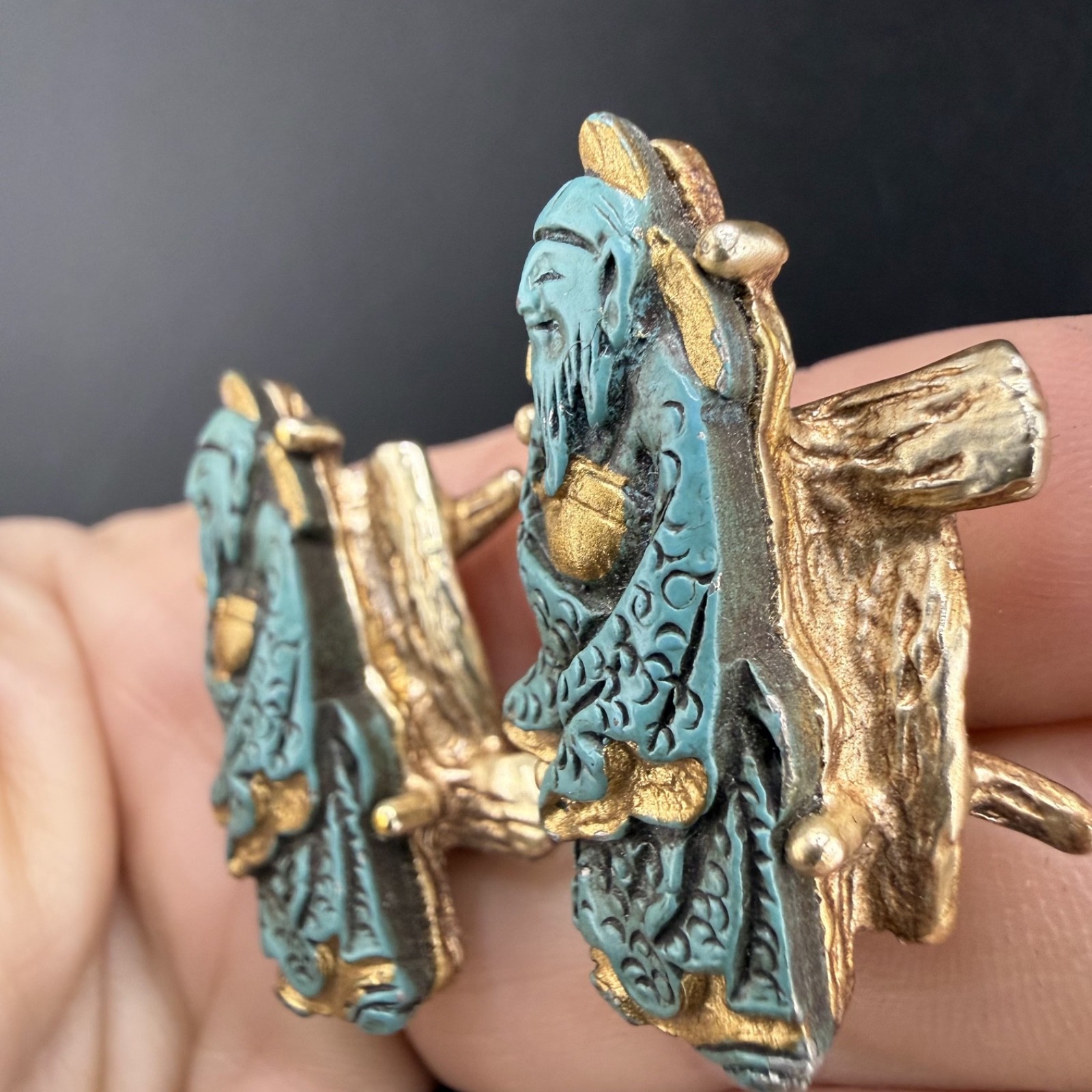 Vintage Dina Clip On Earrings Gold Tone Asian Theme
