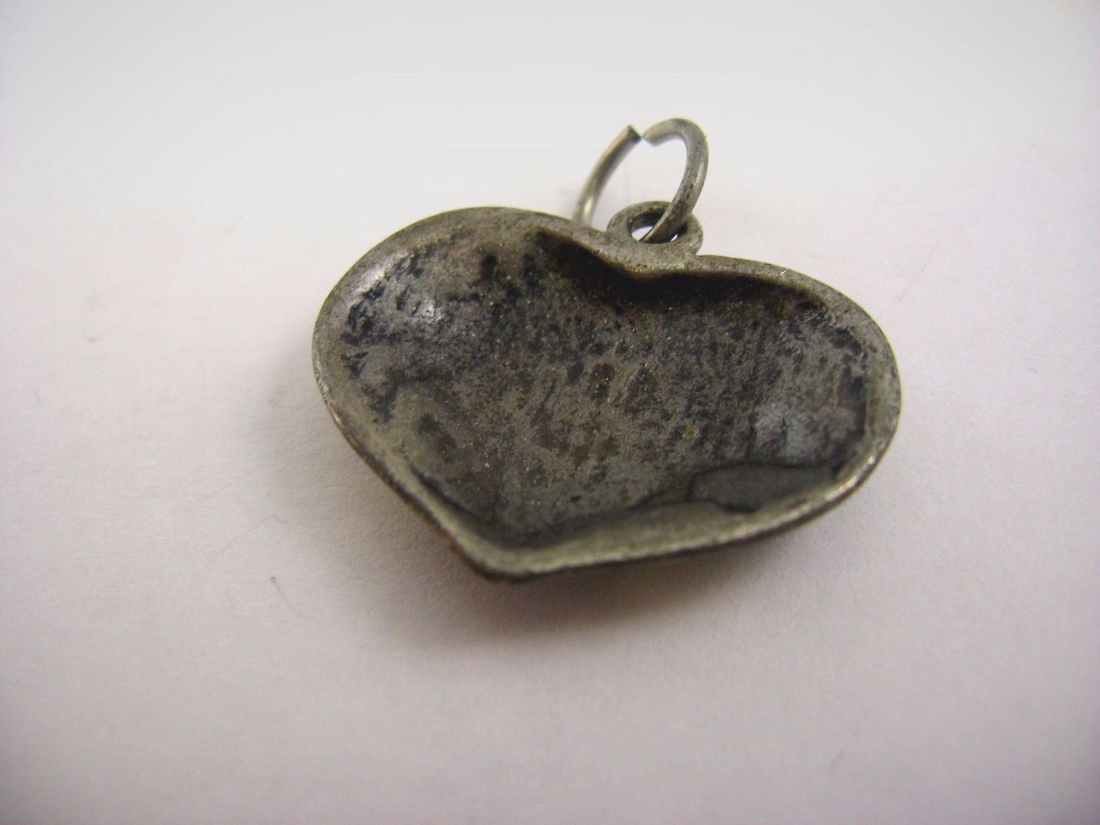 Vintage Heart Pendant Pewter Tone Metal Cream White Enamel Flower Floral Charm