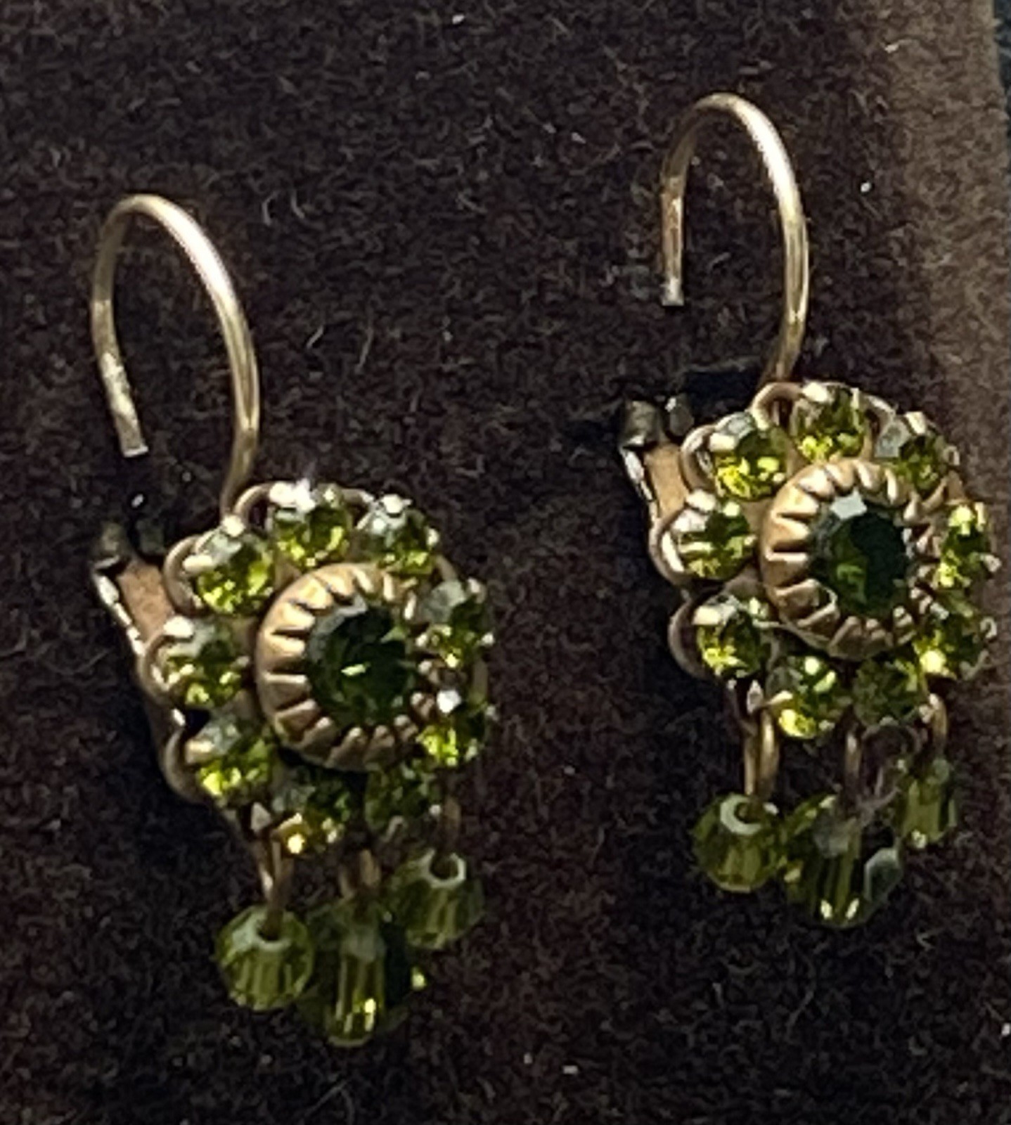 VTG Signed Liz Palacios Lime Green Swarovski Crystal Earrings W/ Lever Closure