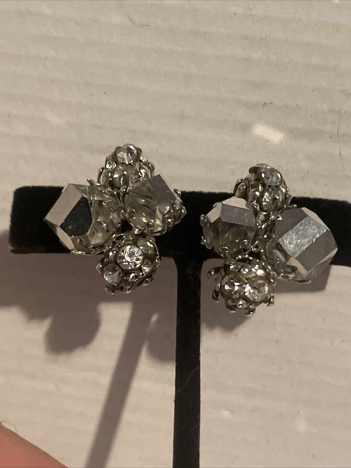 Vintage Vogue Clear Crystal And Rhinestone Silver Art Deco Beaded Clip Earrings