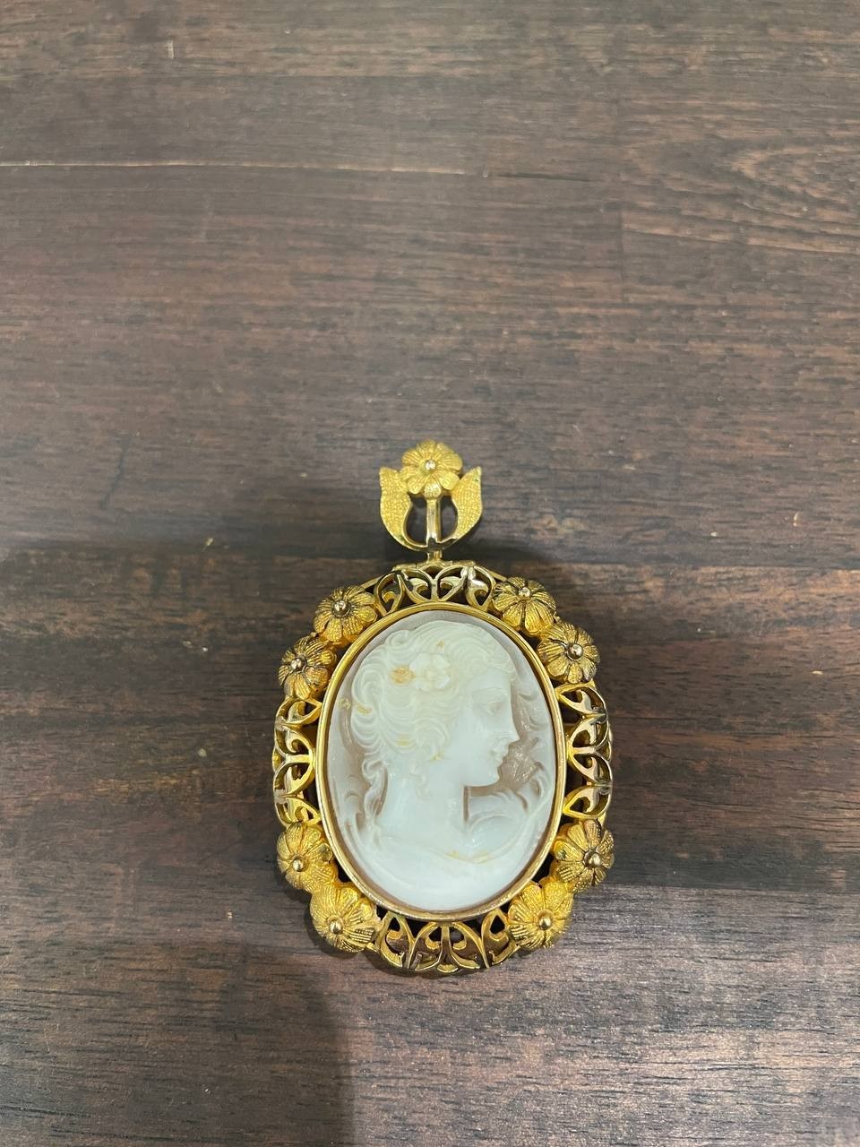 Vintage Cameo Set 14K Yellow Gold Brooch/Pendant & Carved Rose Ring 6.5 size