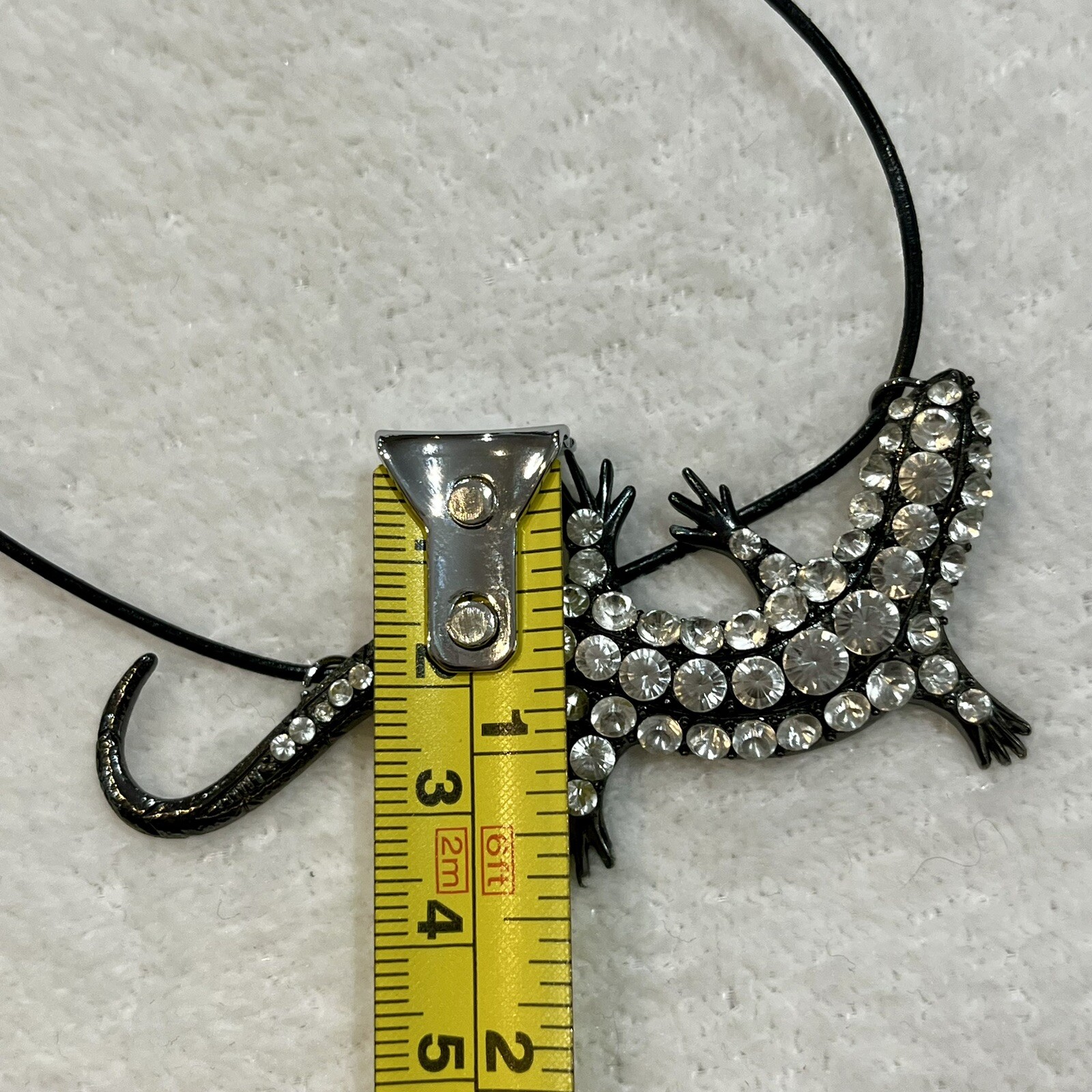 VTG Gun Metal W/Clear Rhinestones Gecko Lizard 3in Faux Leather Cord Whimsygoth