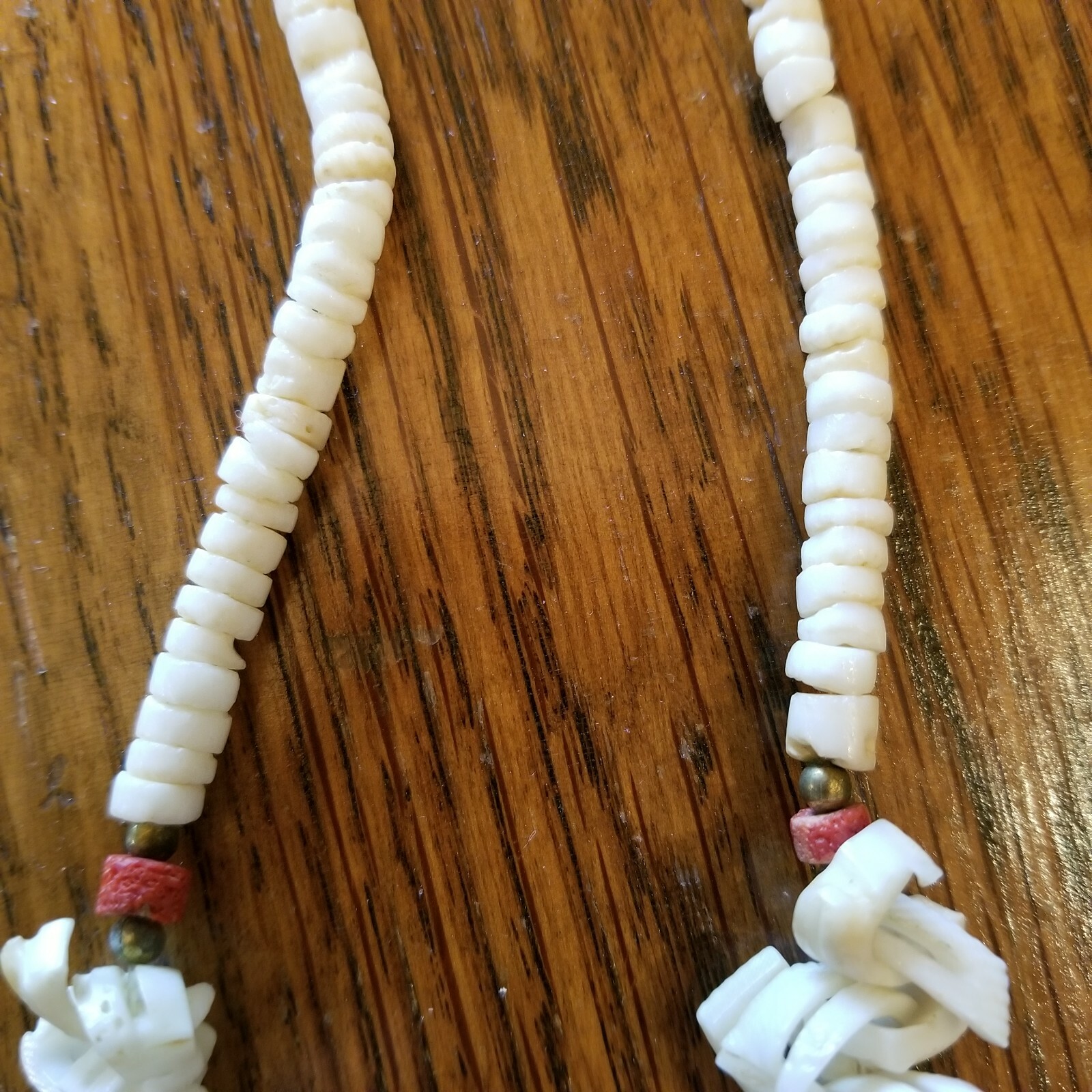VTG Necklace 17″ Long Puka Shell Sponge Coral Heishi Beads & Shell Pieces Beachy