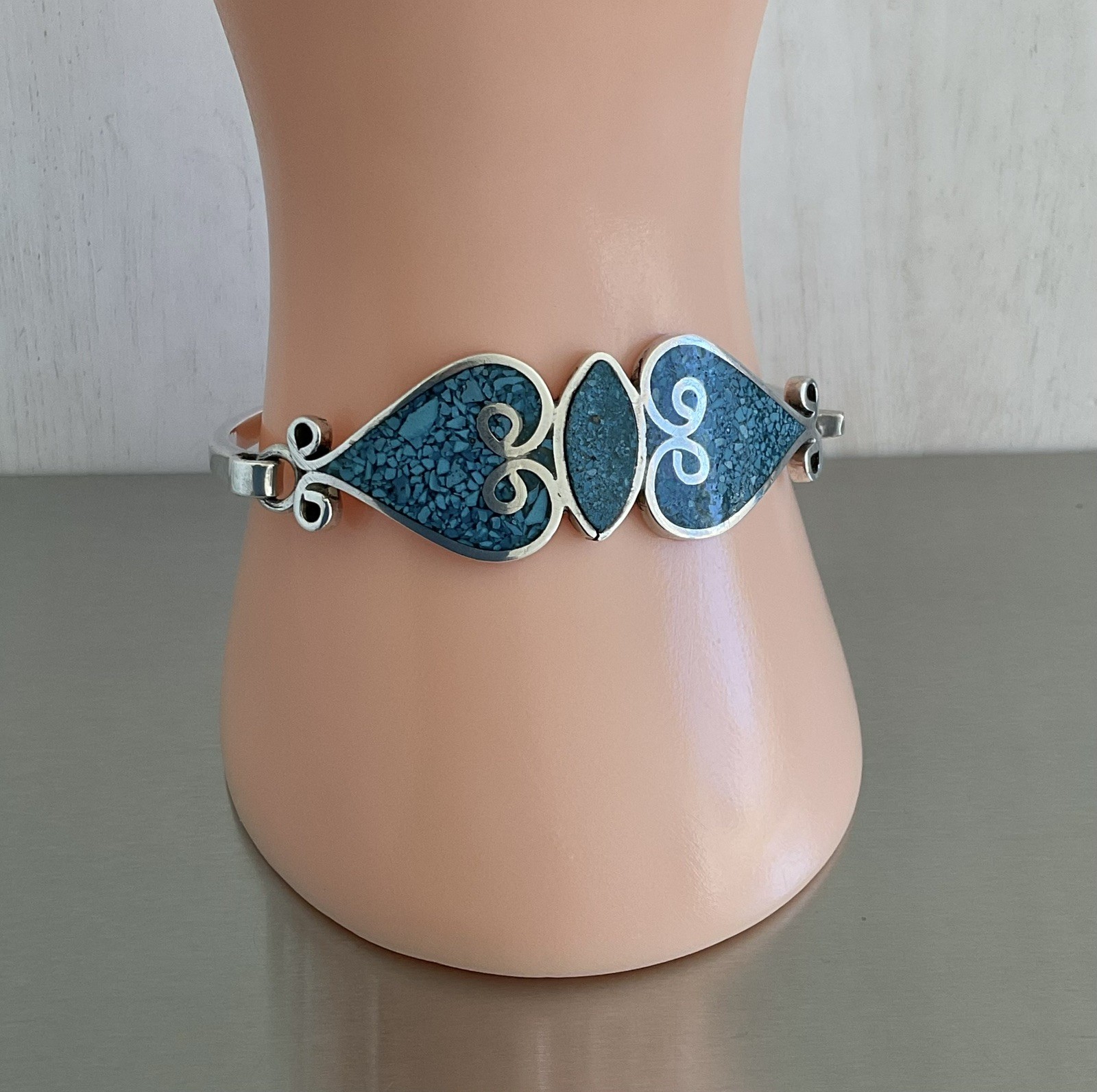 Vintage Mexico 925 Sterling Turquoise Inlay Mosaic Tension Bangle Bracelet 7″