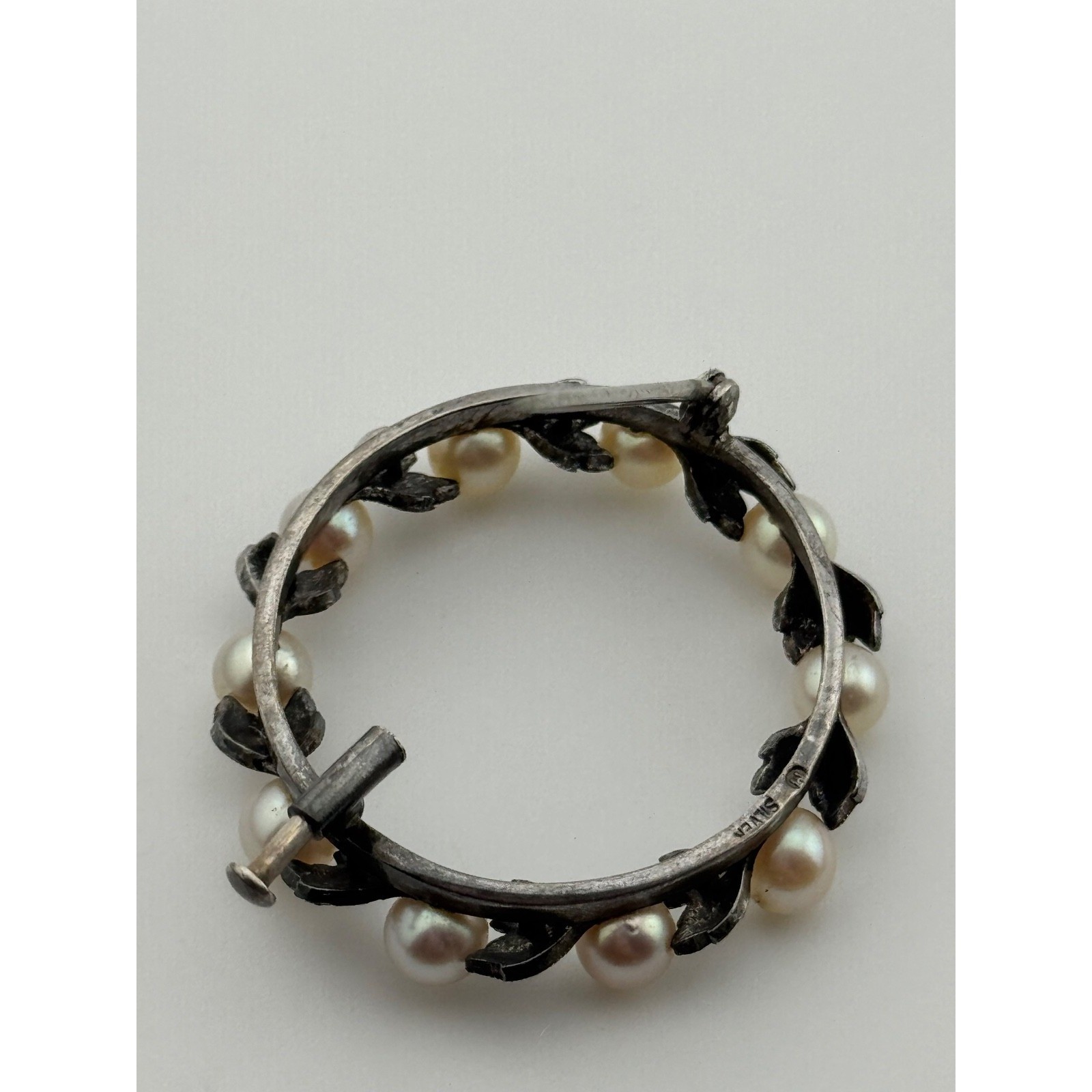 Vintage Mikimoto Wreath Brooch Sterling Silver Pearl Leaf Design Pin