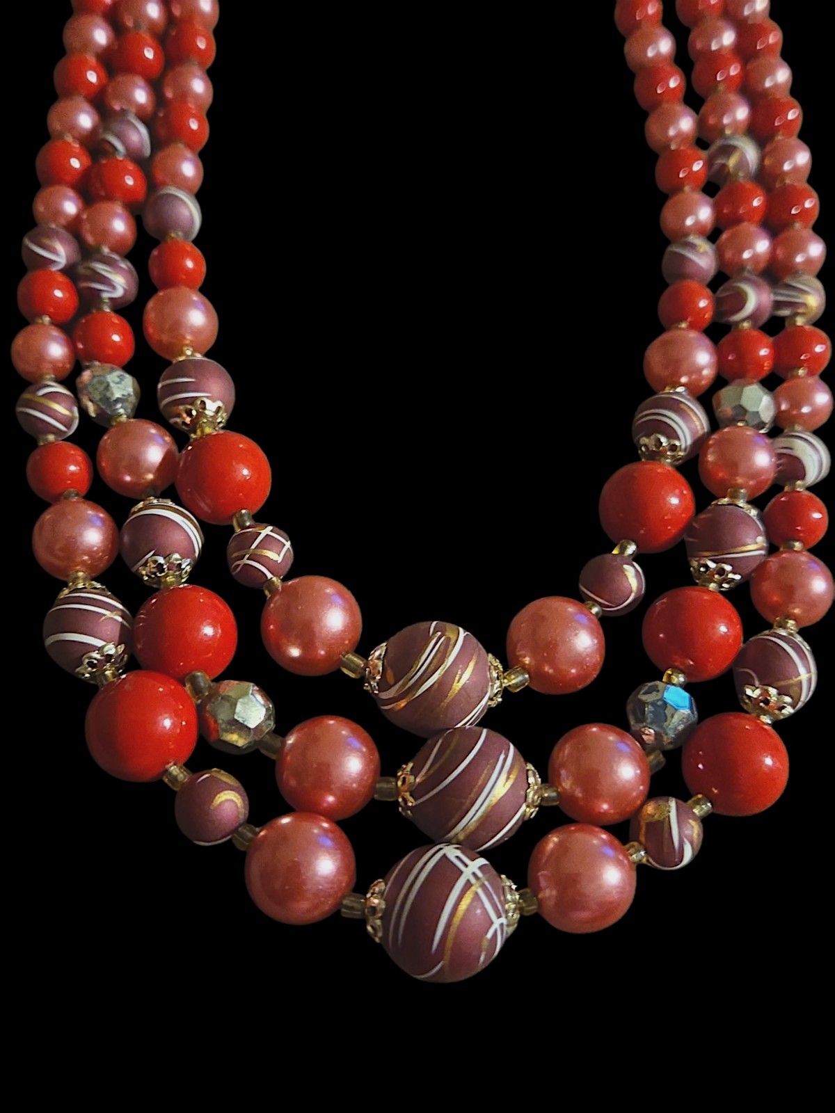 1950’s Japan 3 Strand 21″ Graduated Lucite Beads Necklace Red Purple Pink Signed