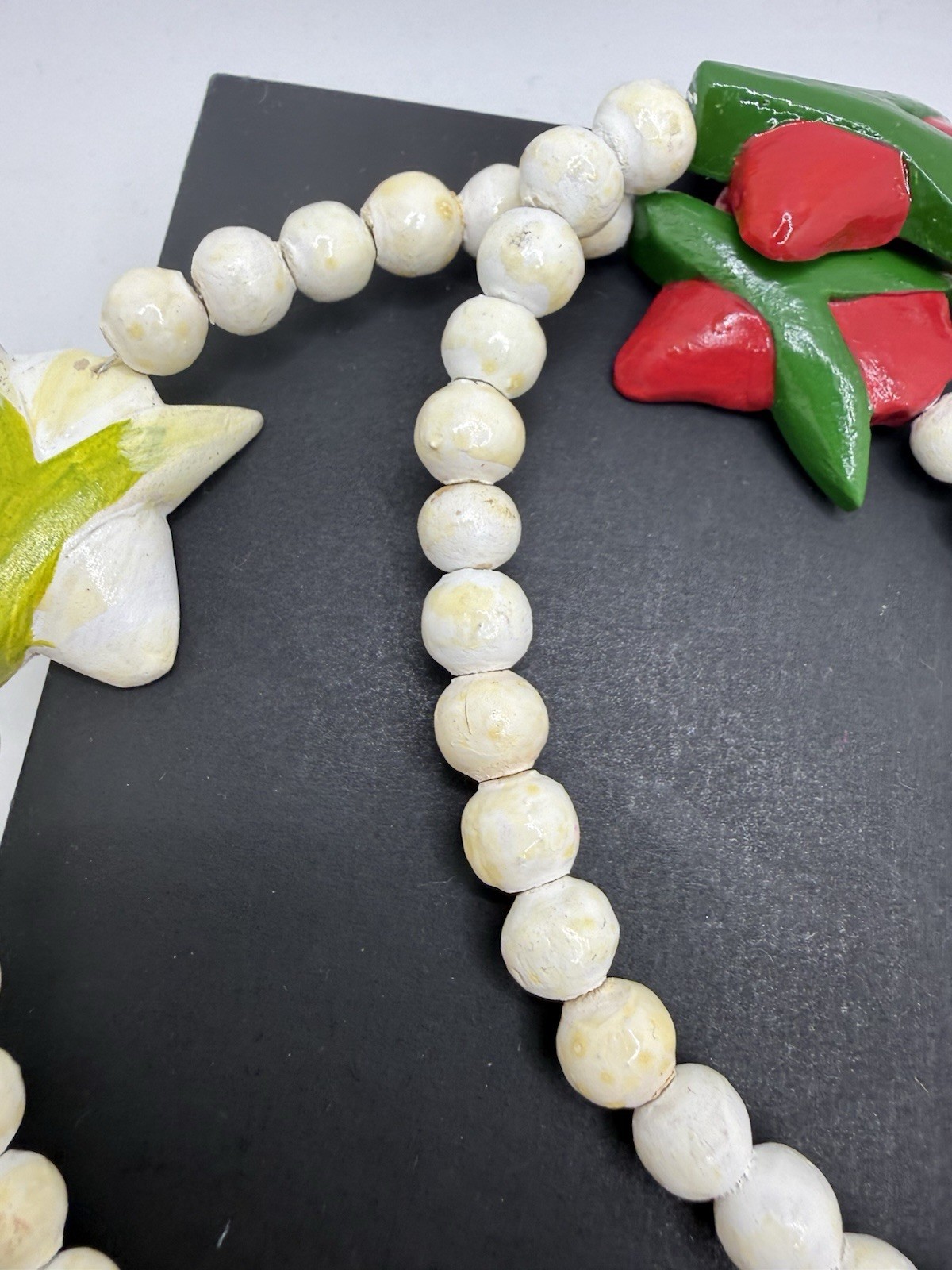 Vintage Hand-Carved Wood Orchid Necklace Tropical Flowers Red Cream Purple
