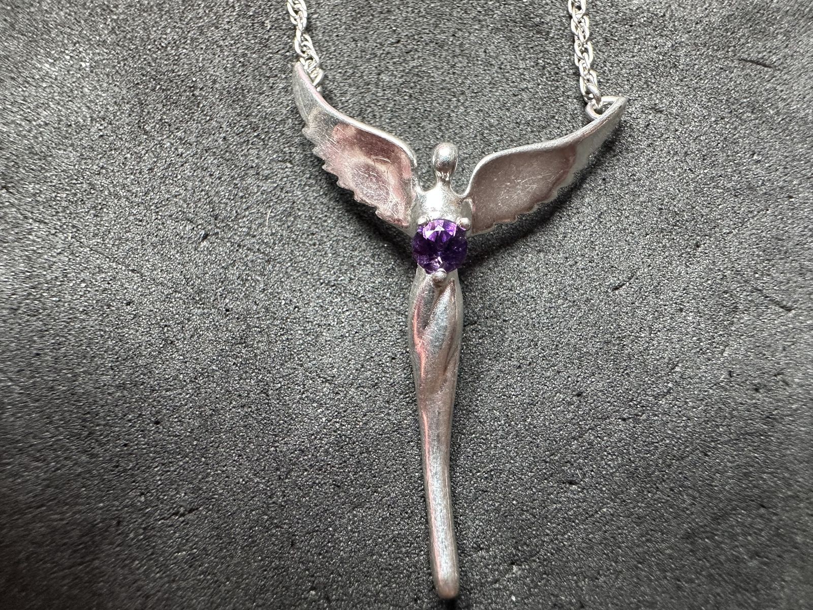 3.00g Vintage Sterling Silver 925 Angel Wing Purple Necklace 16 in M