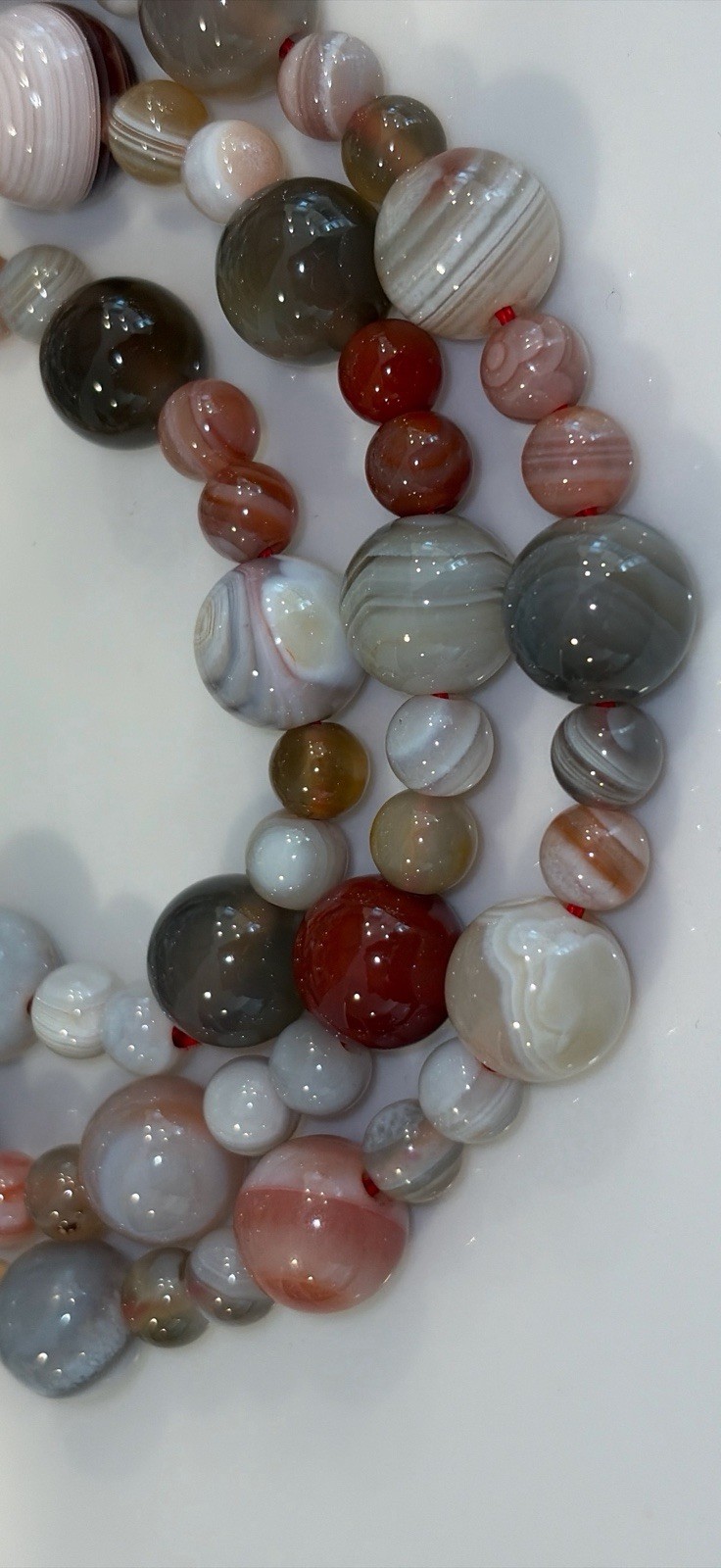Gorgeous Asian Agate Bead Necklace With Carved Dragon Head Toggle closure