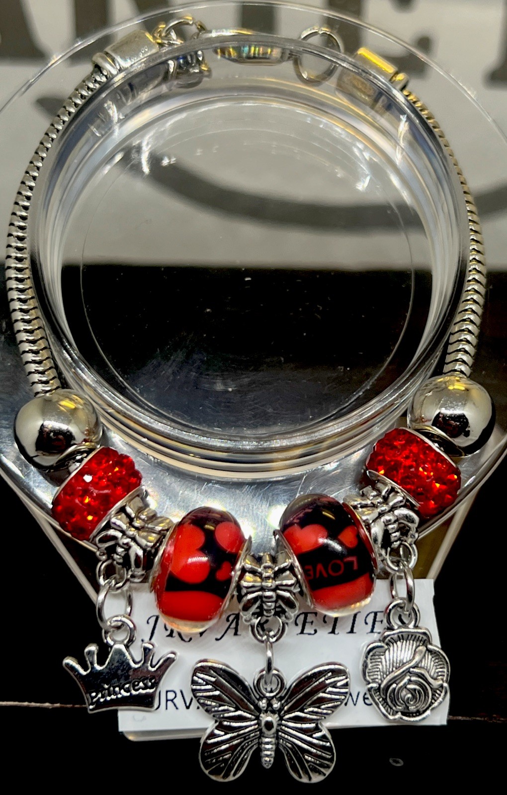 sterling silver bracelets for women. Elegant and stylish for wearing daily basis