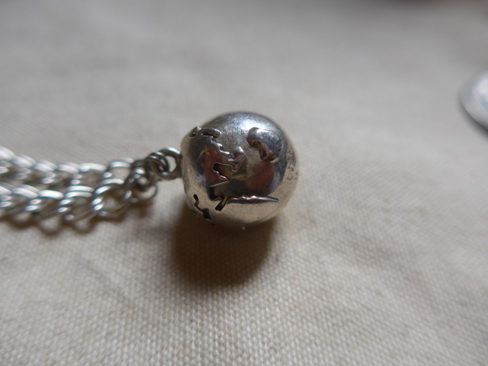 vtg Sterling Silver Round Globe Jingle Bell Charm Starter Bracelet 7″ 13.5g