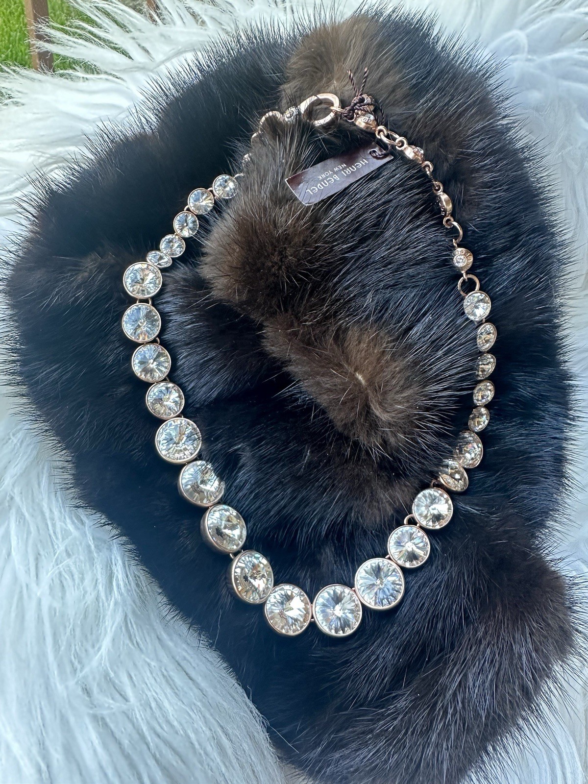 Henri Bendel Faceted Crystal Choker necklace Rare Gorgeous New Rose Gold Tone