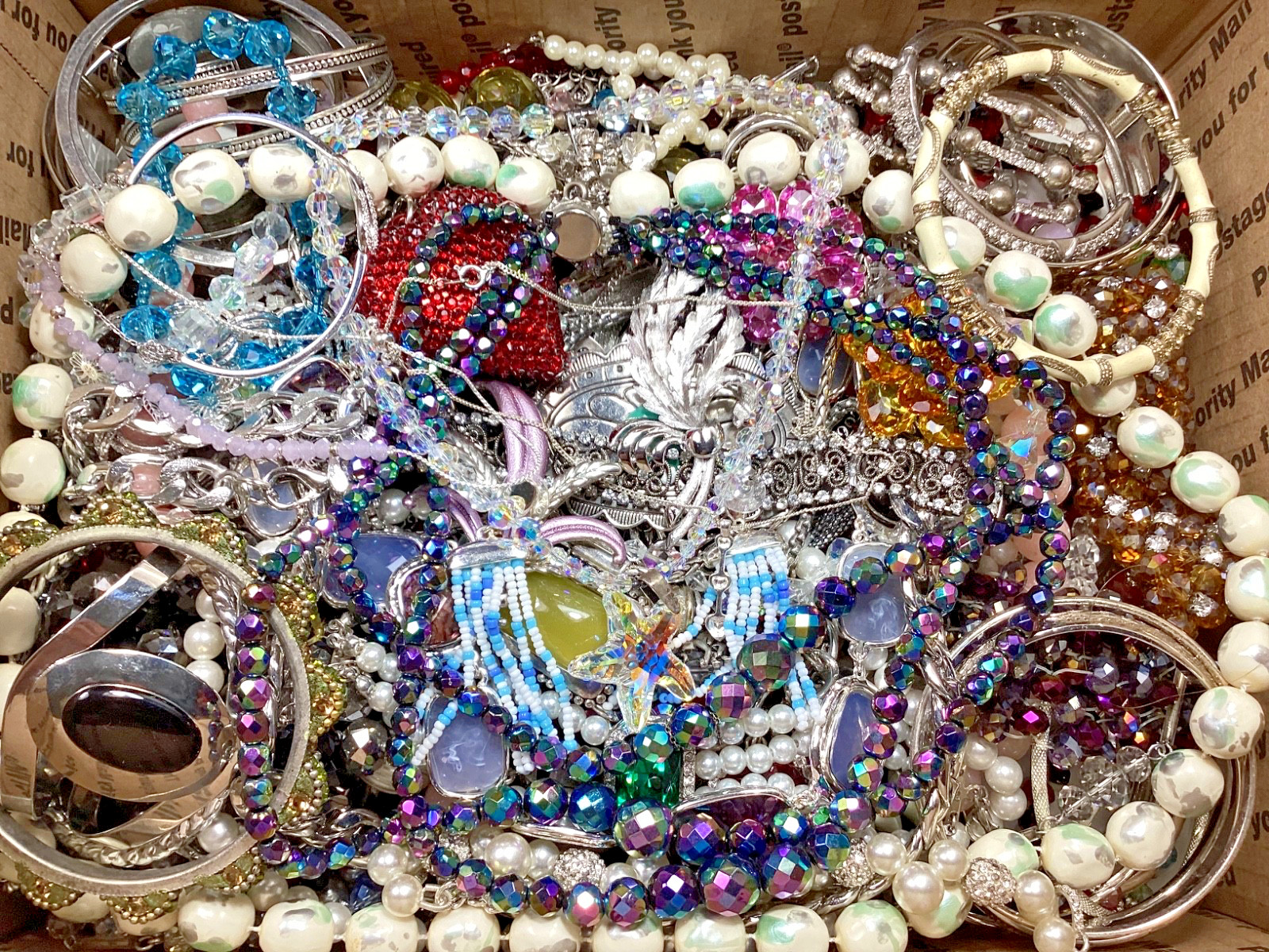 FASHION JEWELRY LOT RHINESTONE SILVER TONE NO BROKEN PIECES 9.64 POUNDS