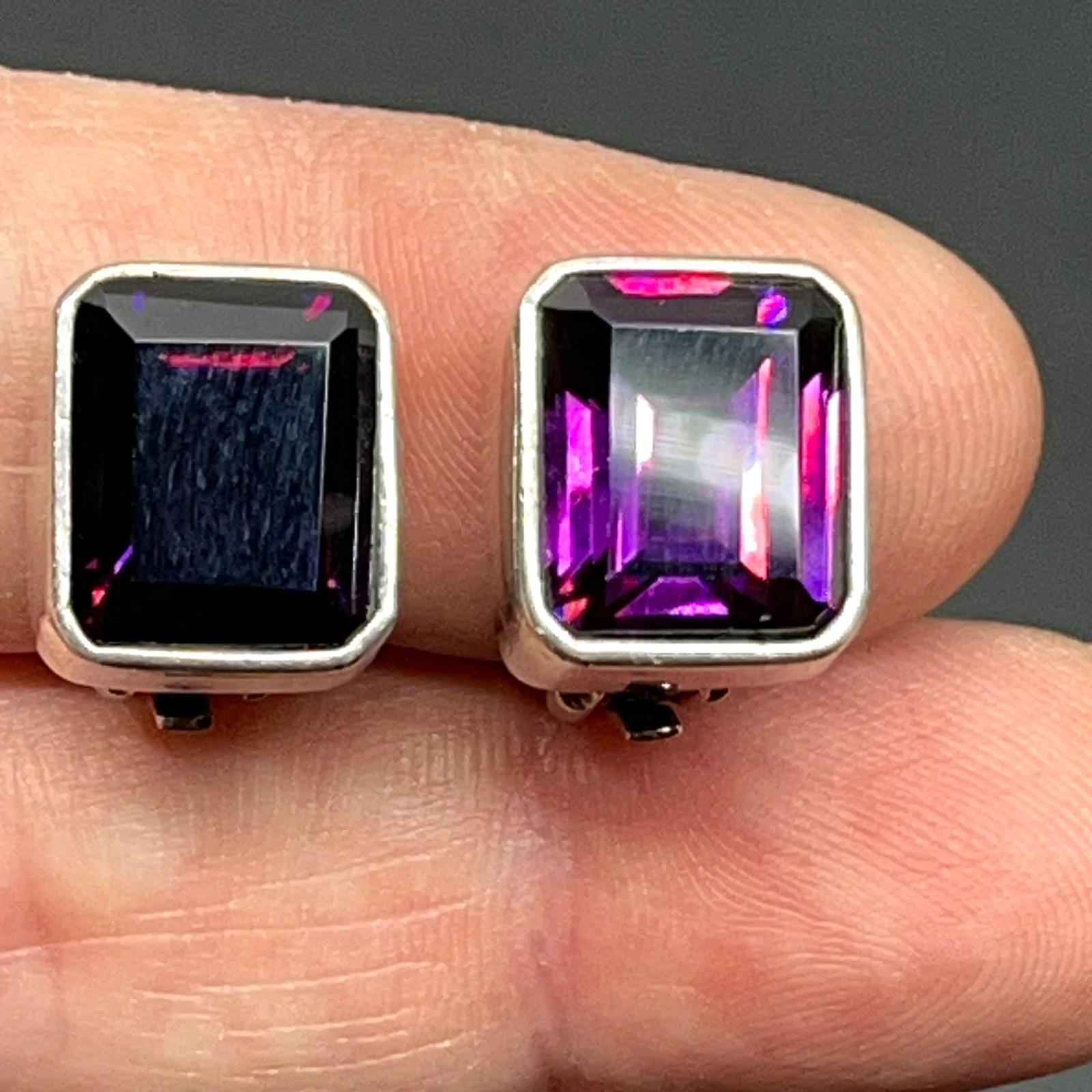 Vintage 1/2″ Square 925 Mex Sterling Silver Sparkling Amethyst Clip On Earrings