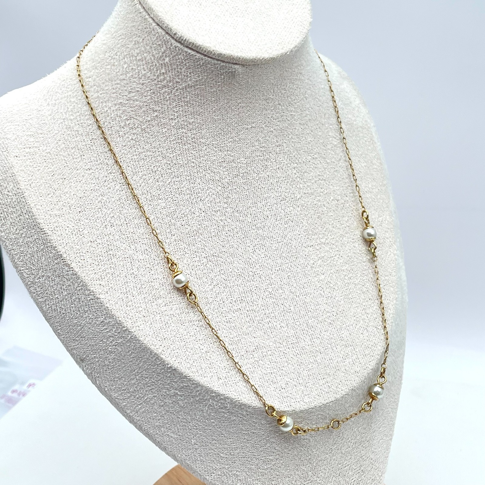 Nina Ricci Gold-Tone Oval Link Chain Spaced Freshwater Pearls Station Necklace