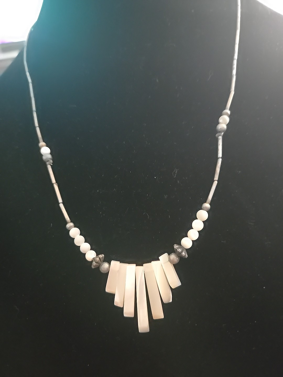 Vtg Southwest Liquid Silver Tone Abalone Mother Of Pearl Necklace 22″ Tarnished