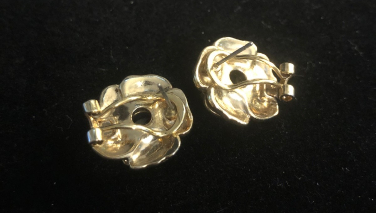 vtg Stella and Dot Belle Fleur pave’ crystal petal gold plated earrings