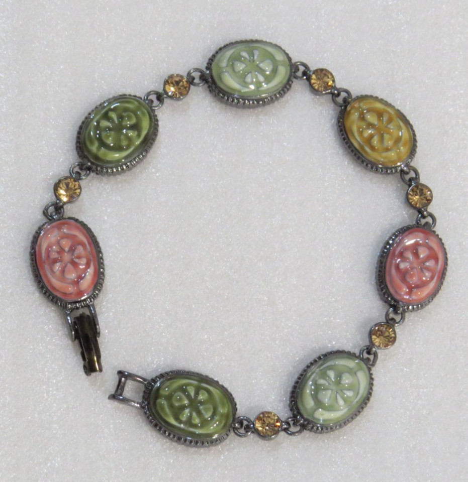 liz claiborne LC Signed Bracelet. Multi Color Pastel 8” Long