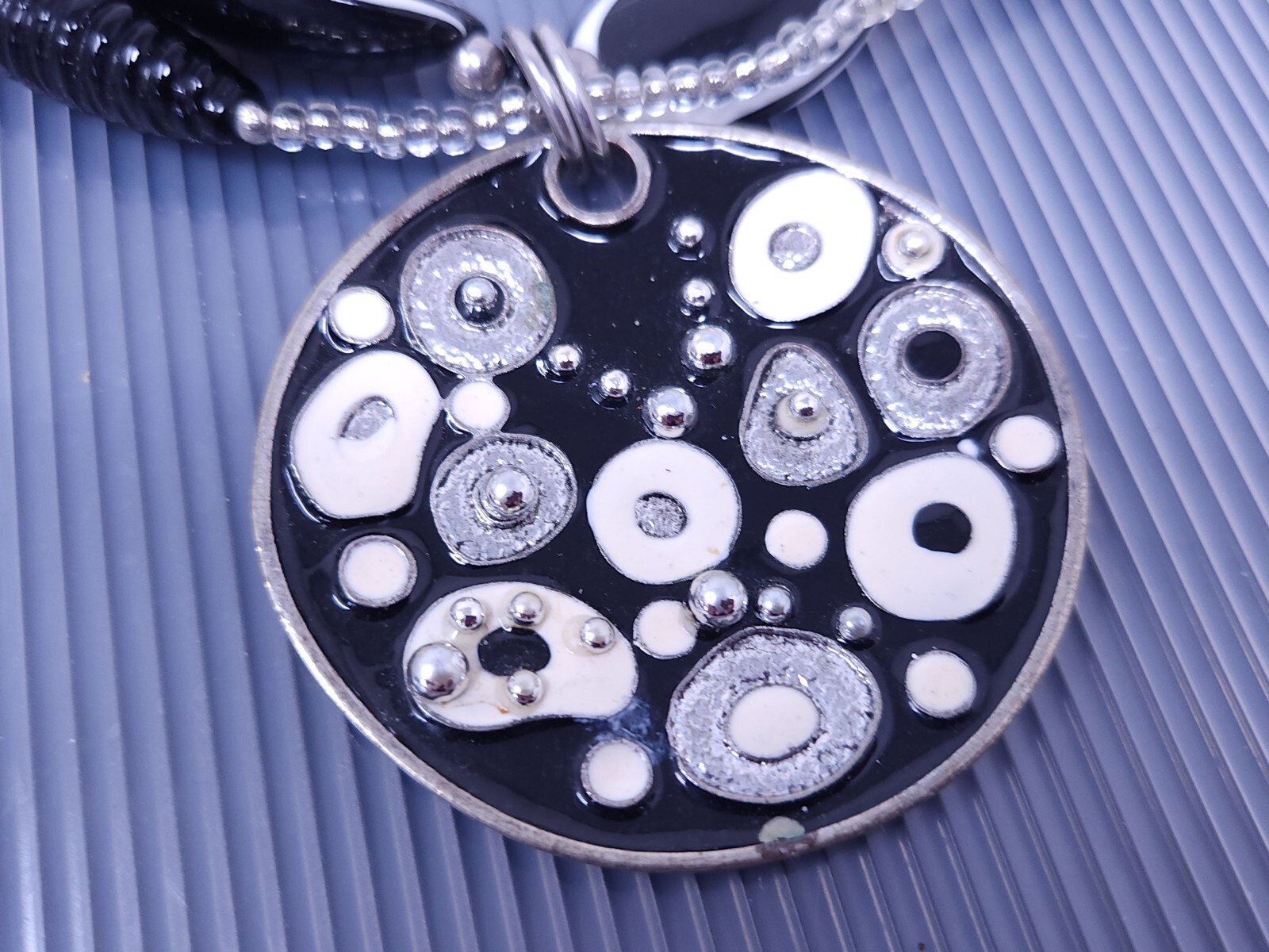 Vintage Treska Multicolor Black White Silver tone Statement Necklace 19″