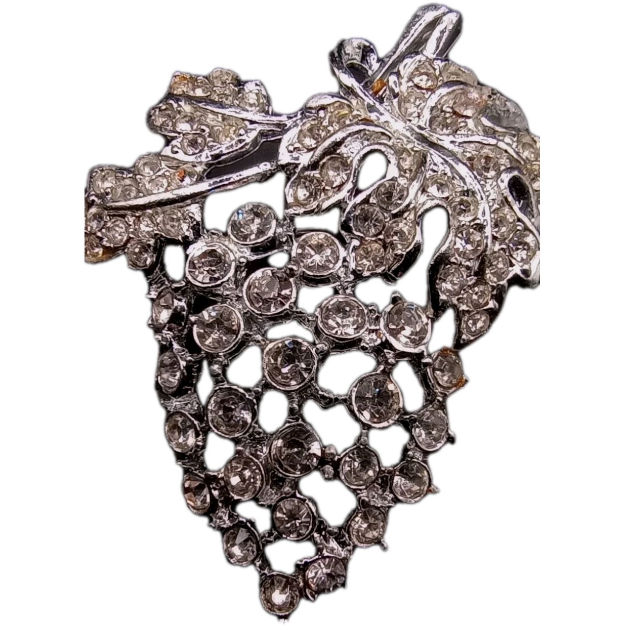 Vintage Rhinestone Grape Cluster Brooch Silver Tone Pin 2 by 1 1/2 in