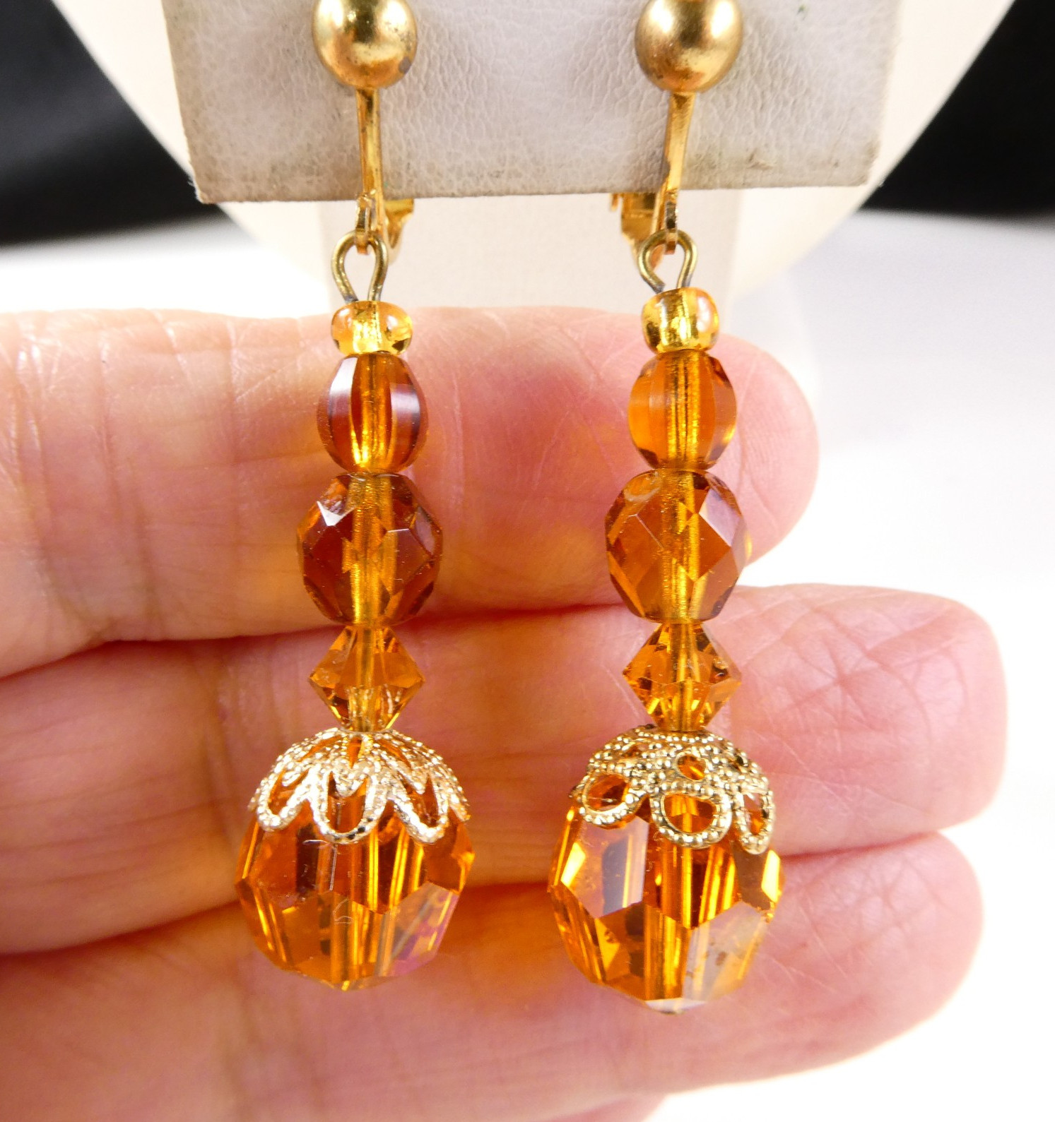Vintage Orange Glass Crystal Drop Dangle Earrings Clip On Gold Tone Beauties