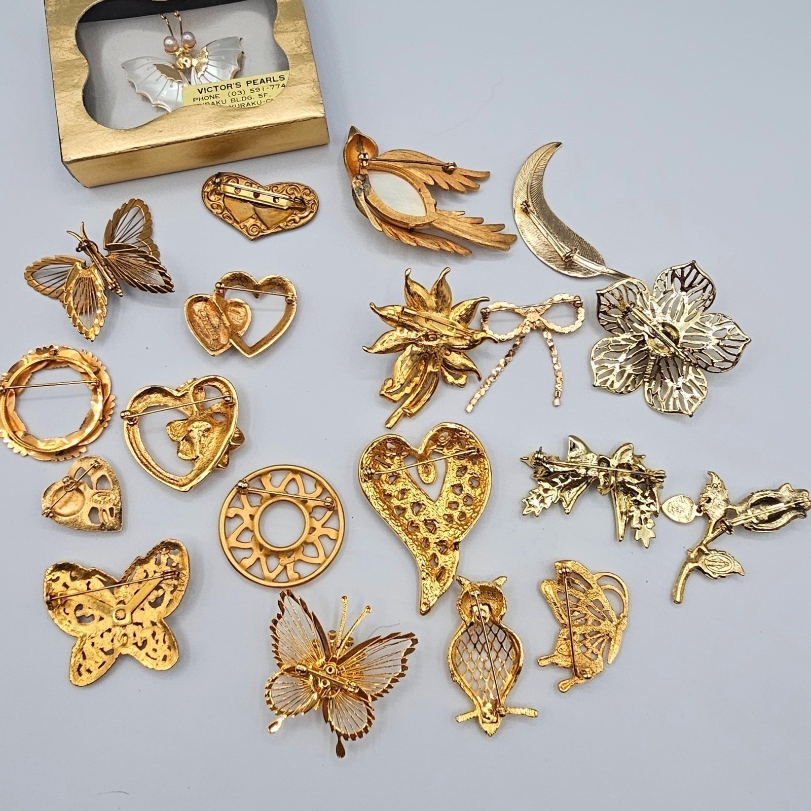 Vtg Gold Tone Brooch Lot Rhinestone Butterfly Floral Some Signed Avon Monet 20pc