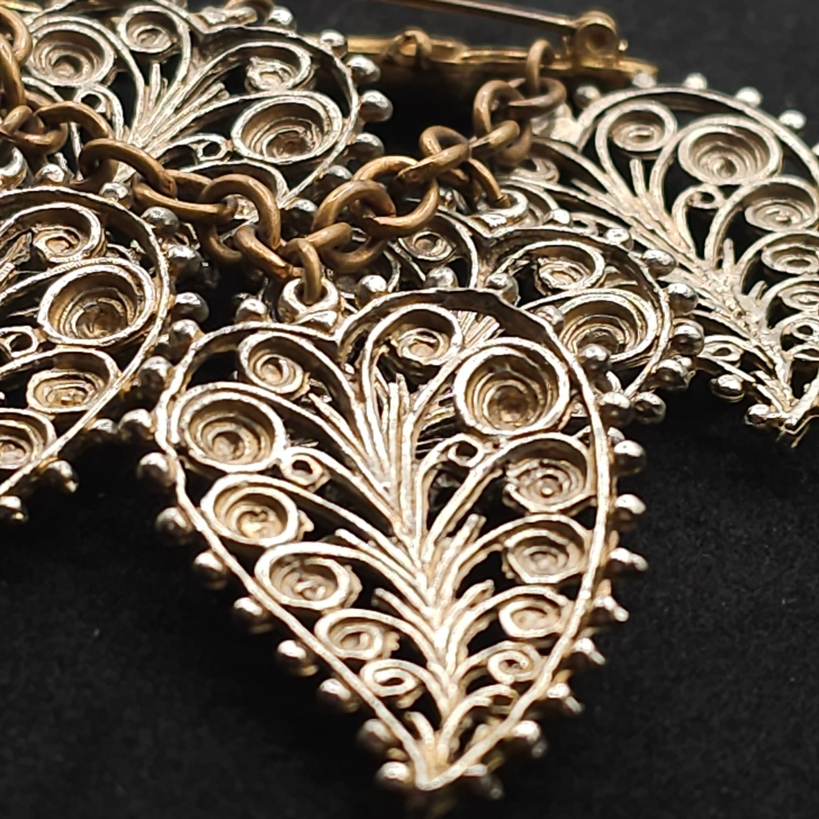 Vintage Filigree Dangle Leaf Brooch Statement Nature Gold & Silver Tone Ornate