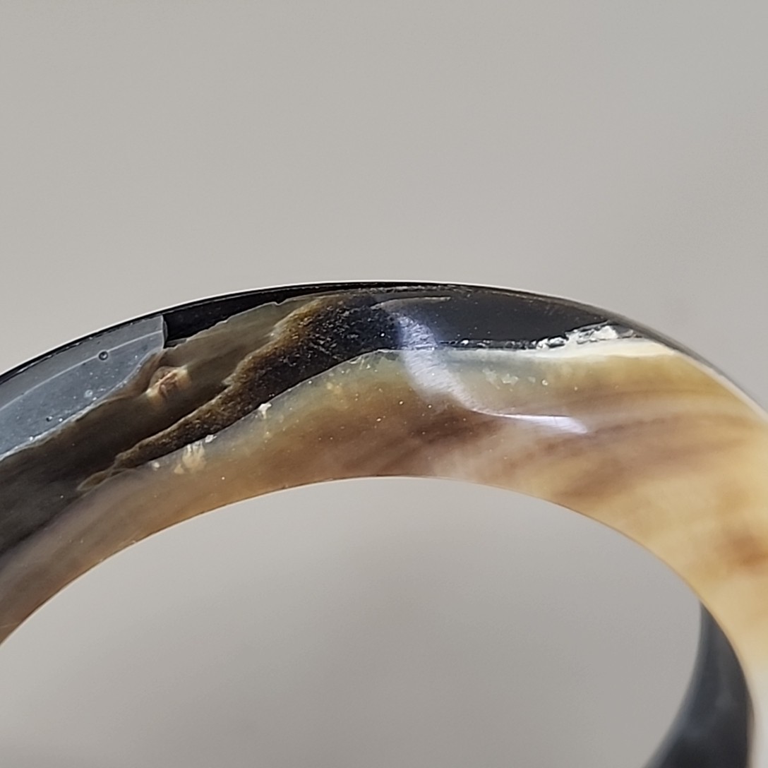Vintage Mother of Pearl Bangle Bracelet Brown White Variation Asymmetrical 8.25″