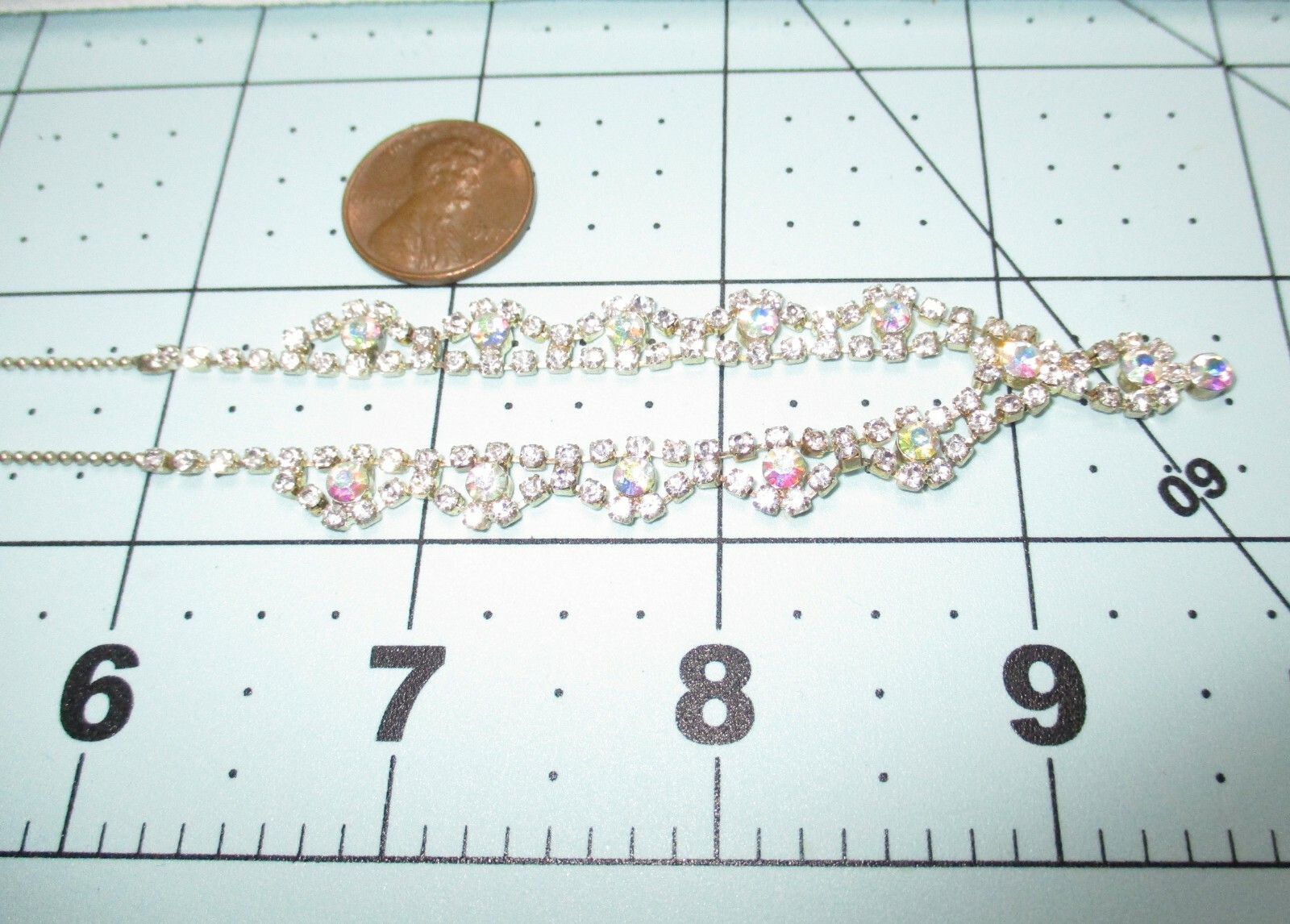 VINTAGE SIGNED CLAIRE’S DIAMANTE & PASTEL AB GLASS CRYSTAL RHINESTONES NECKLACE