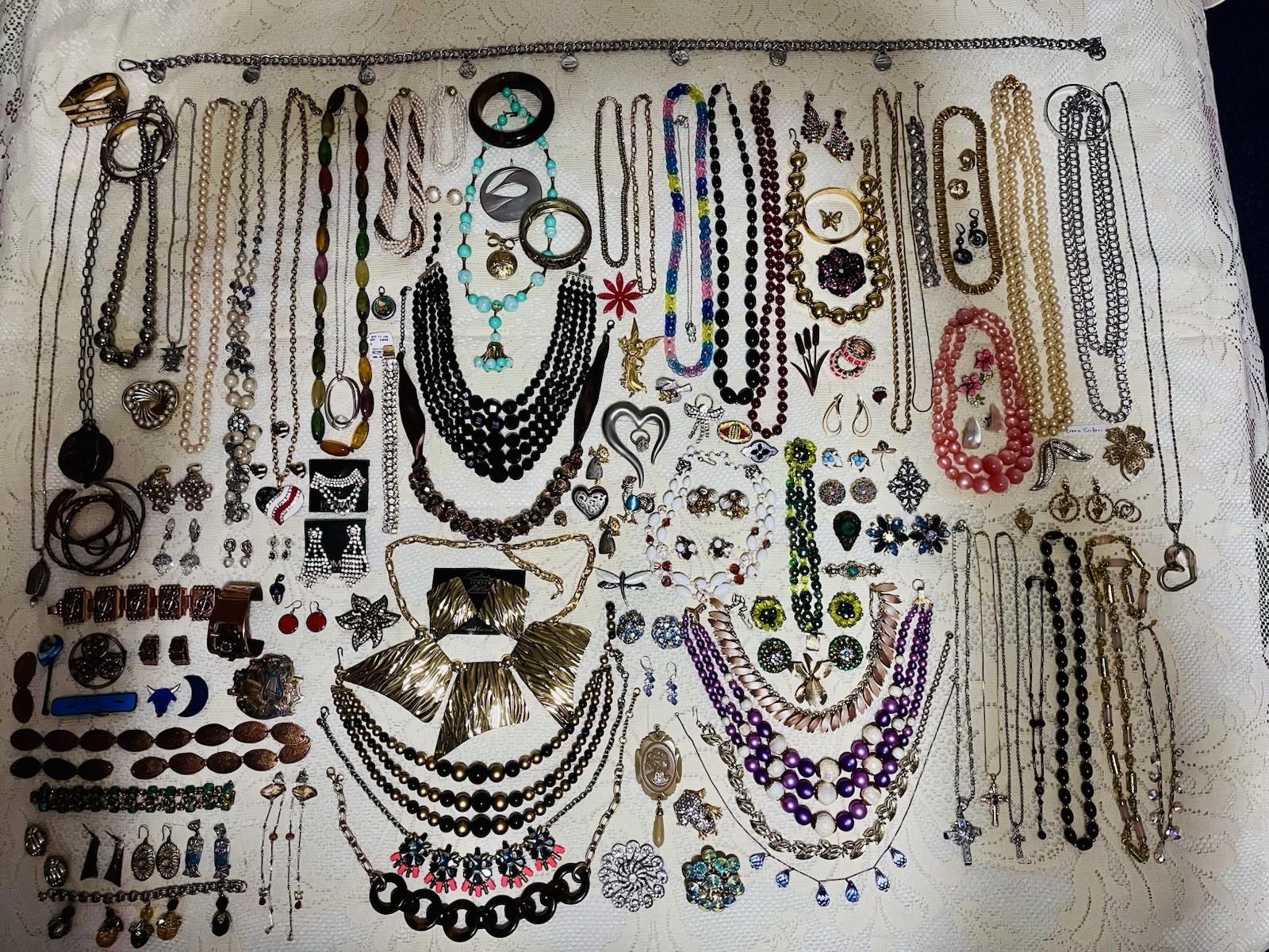 Mixed Lot Vintage Costume Rhinestone Jewelry Mod Retro Trifari Monet Renior
