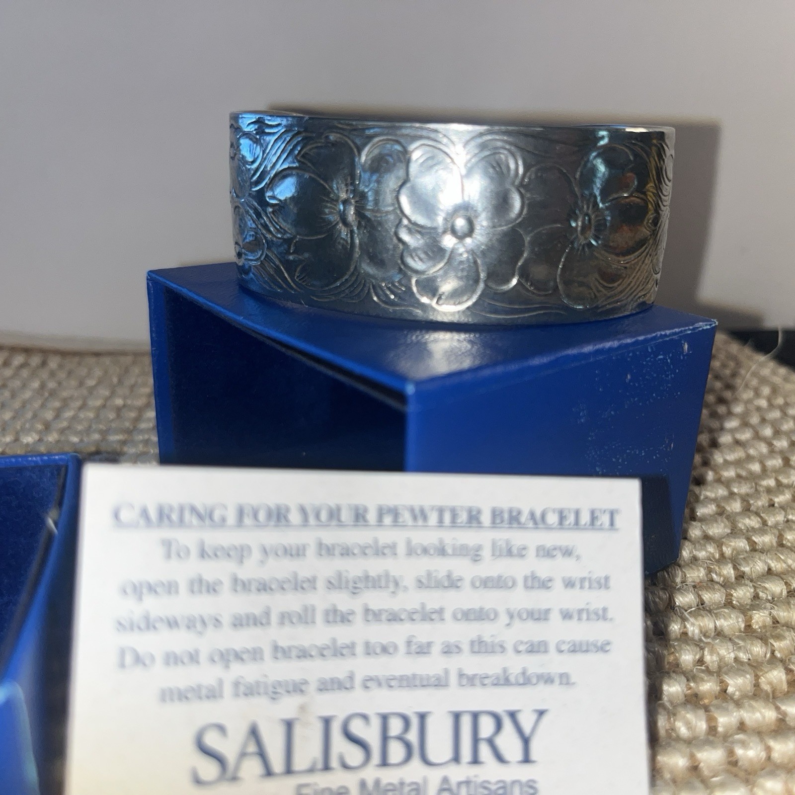 Salisbury Pewter Dogwood July Bracelet New In Box