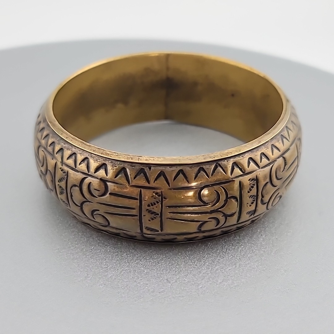 Vtg 8″ Bronze Tone Ethnic Pattern Puff Bangle Bracelet