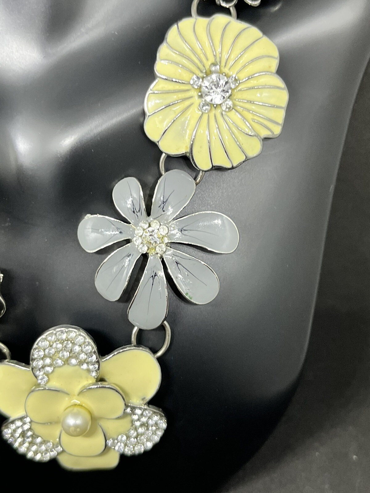 Cream And Gray Flowers With Rhinestones And Pearl Necklace