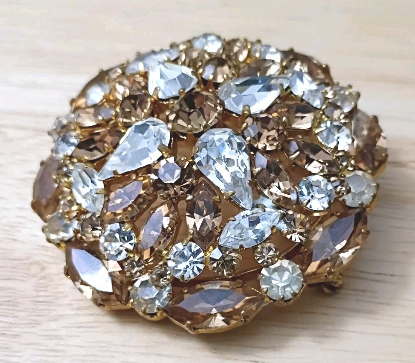 Large Vintage Austria Topaz Clear Crystal Round Circle Domed Brooch Pin (nice)