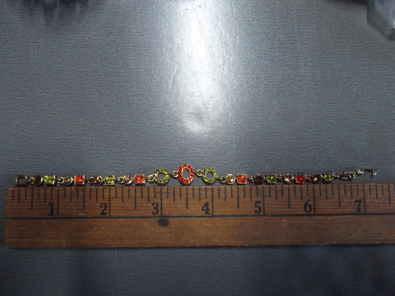 Vtg Costume Jewlery Metal Clasp Gold Tone Multi Colored Glass 7″in Barcelet