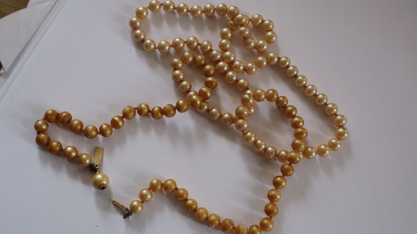 Vintage PEARL NECKLACE STORAGE AUCTION FIND LOT 13 MARVELLA K