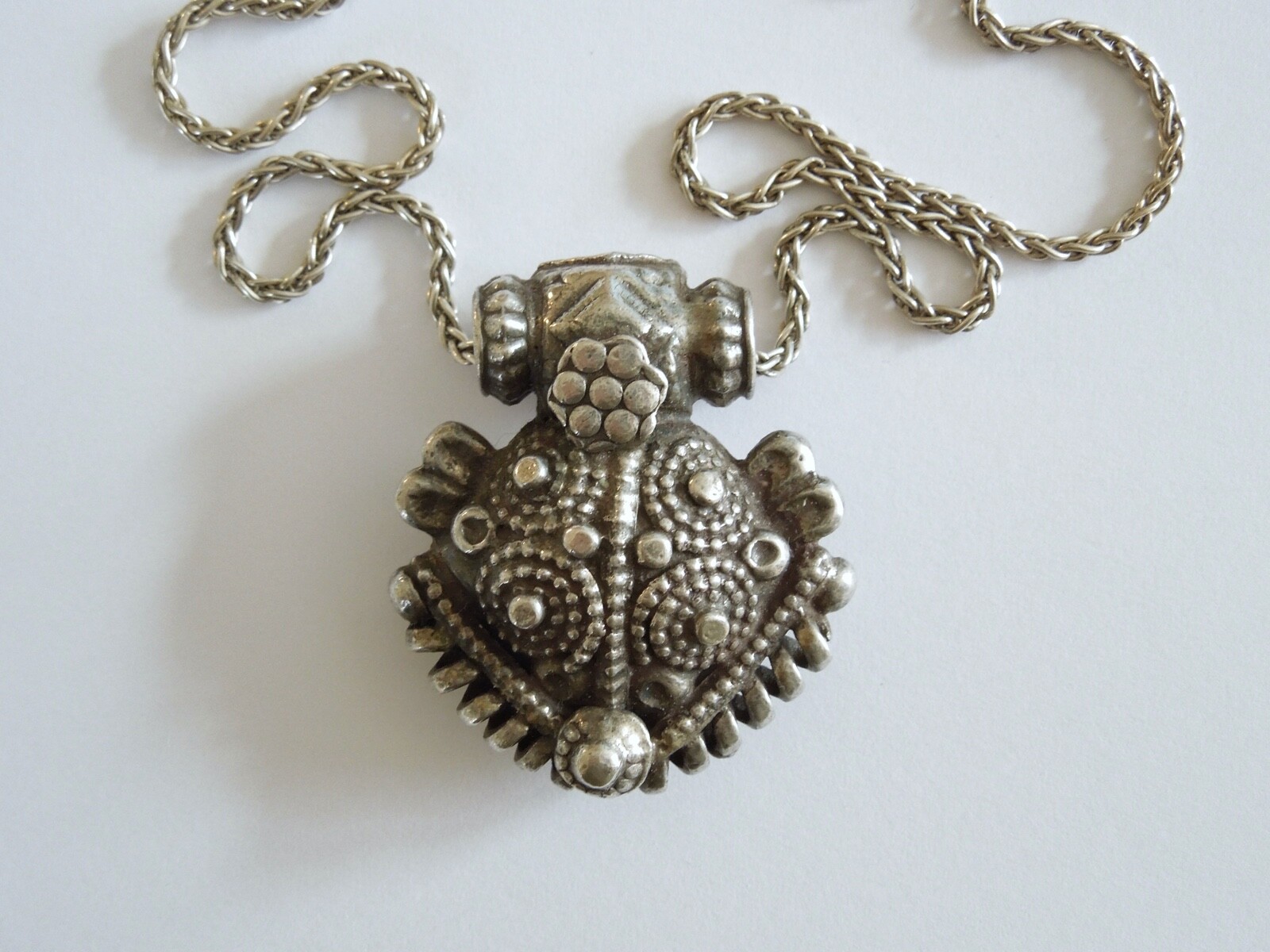 925 Silver Necklace + Silver Pendant Tested Celtic Style 36.8 G/45 Cm